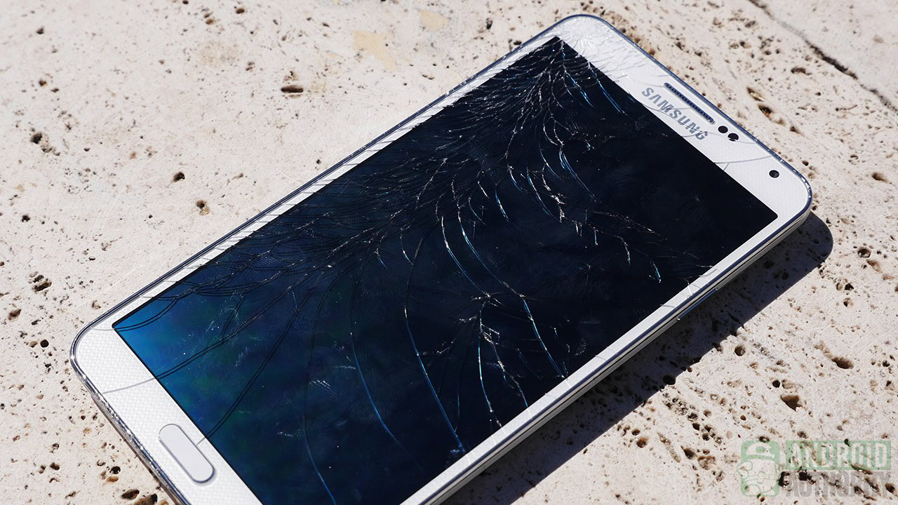 Samsung-Galaxy-Note-3-drop-test-cracked-screen-aa-1.jpg