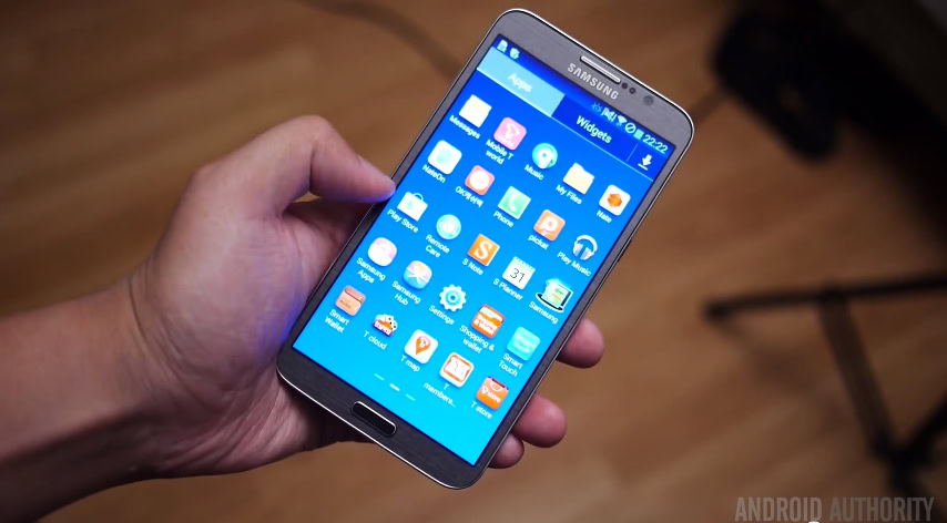 Galaxy Touchwiz on a Samsung phone screen in hand.