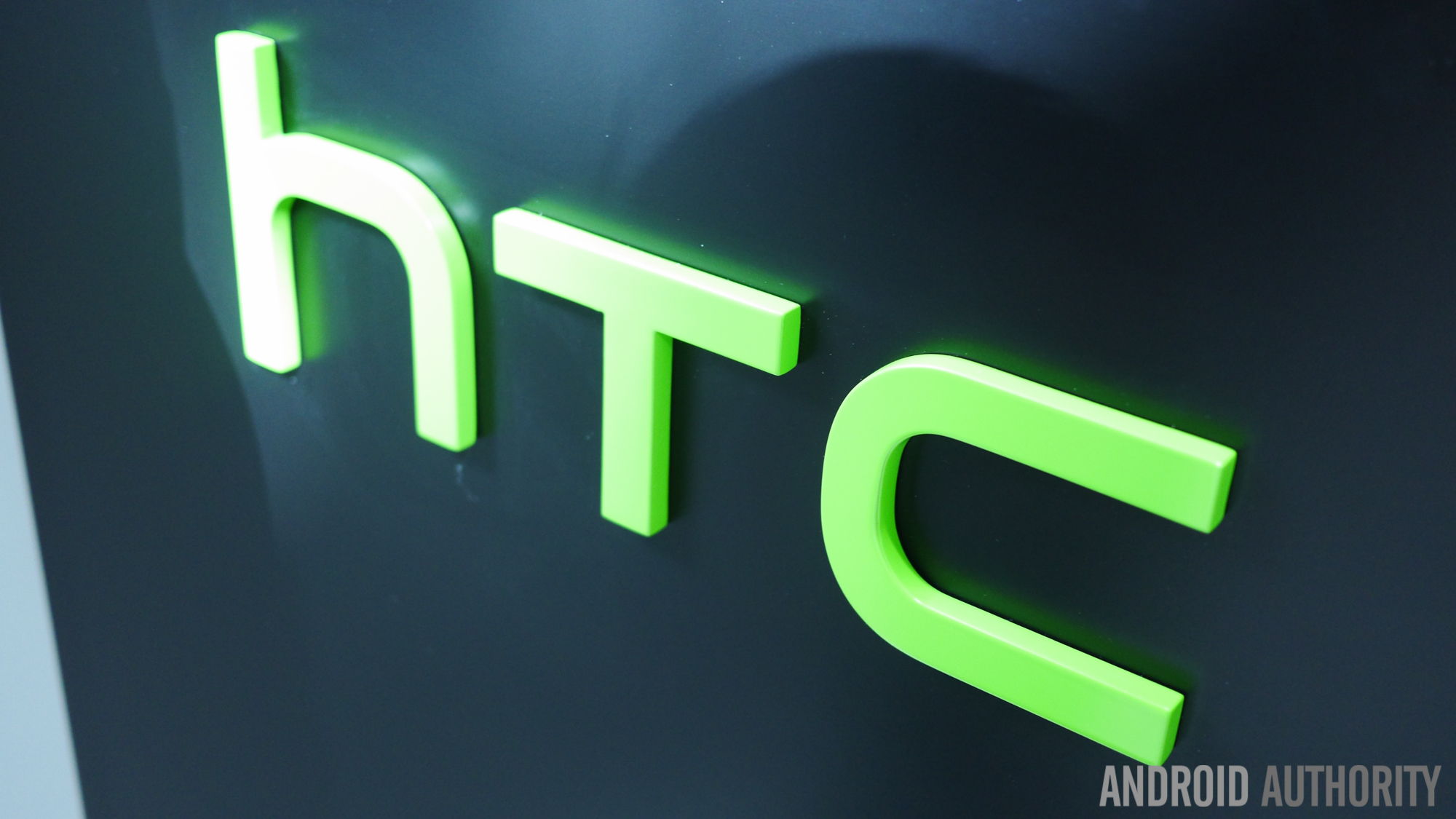 HTC logo aa 1