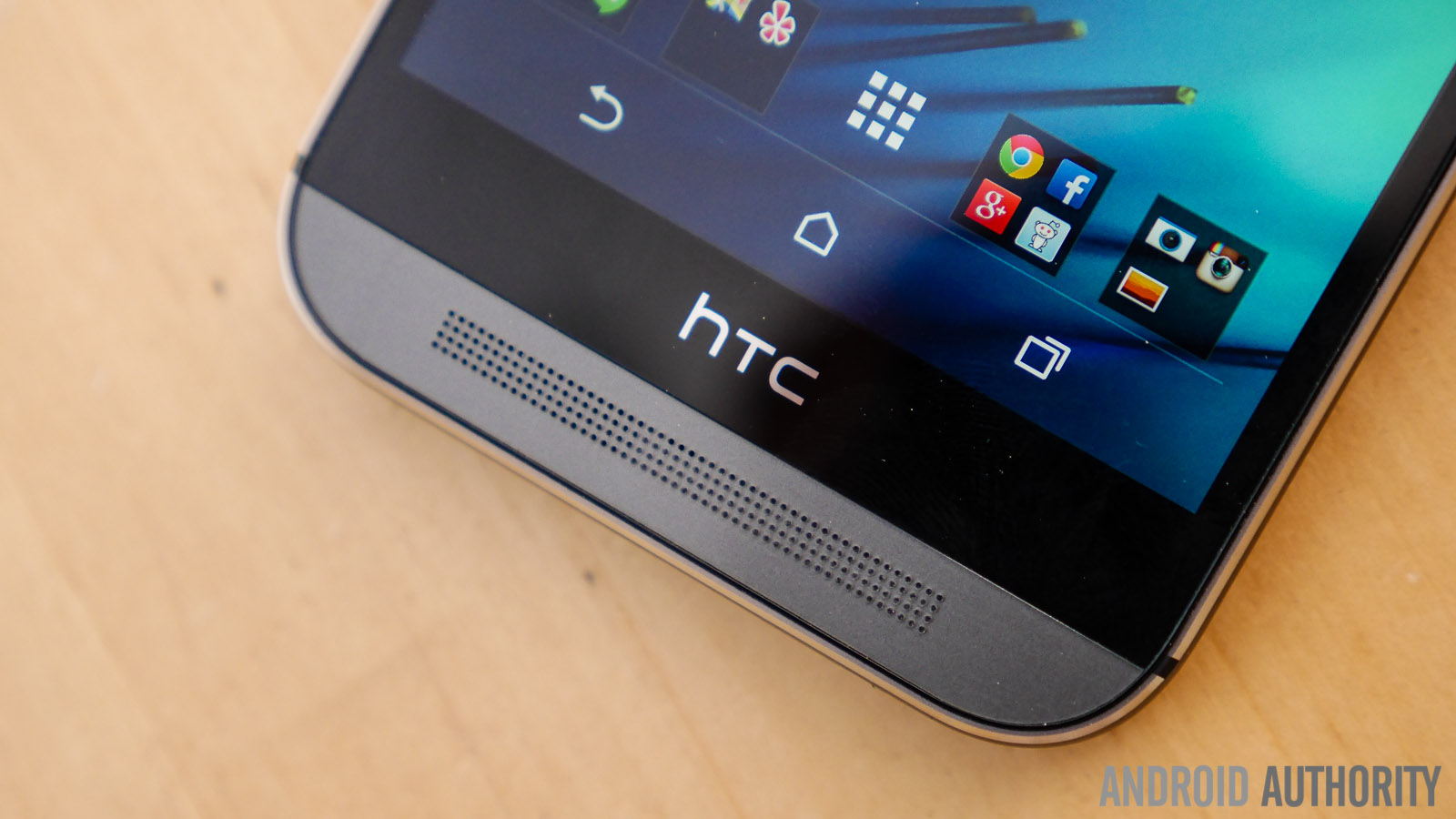 htc one m8 outdoors (9 of 17) market share