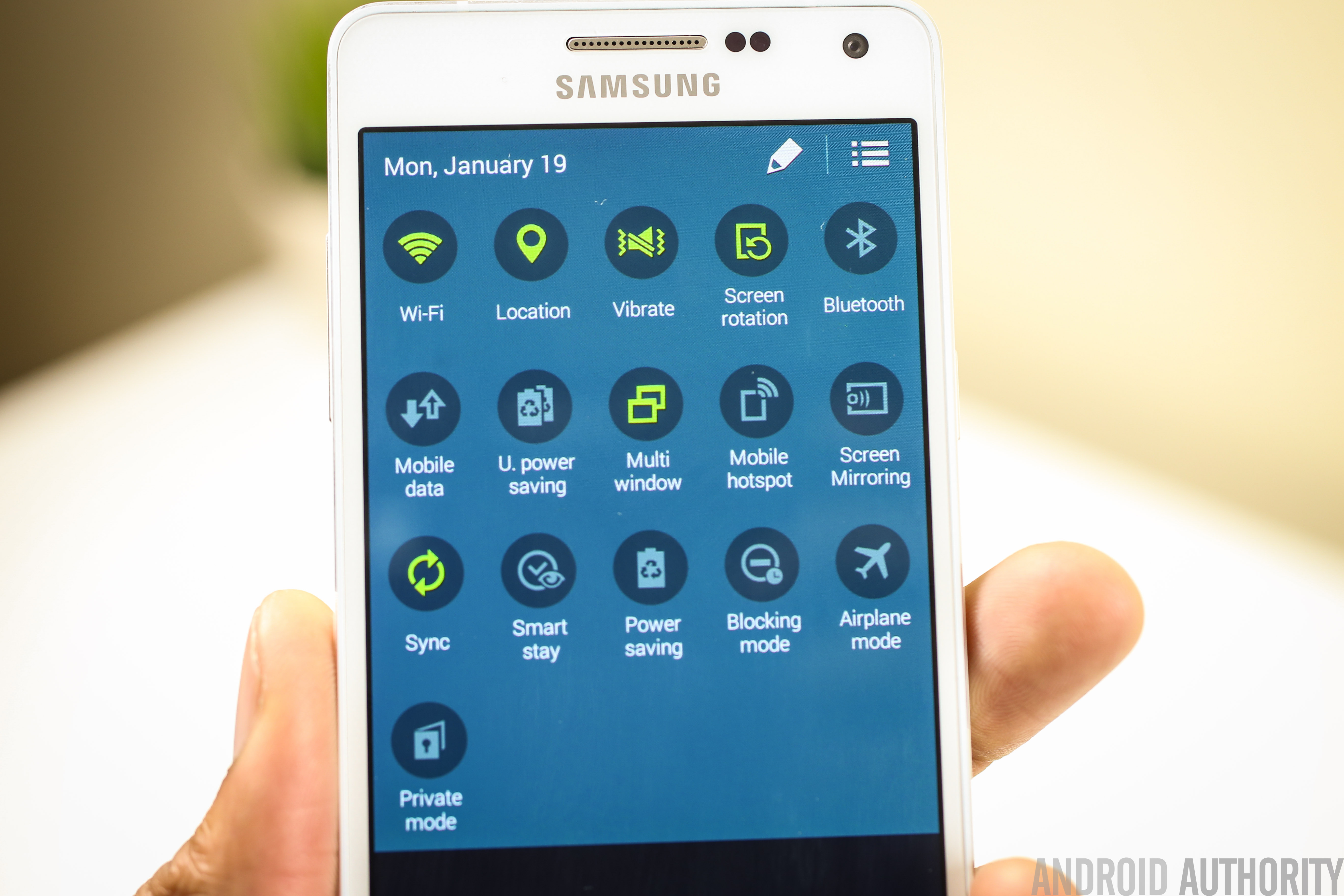 Samsung Galaxy A5 Review, Does Samsung Galaxy A5 Have Screen Mirroring