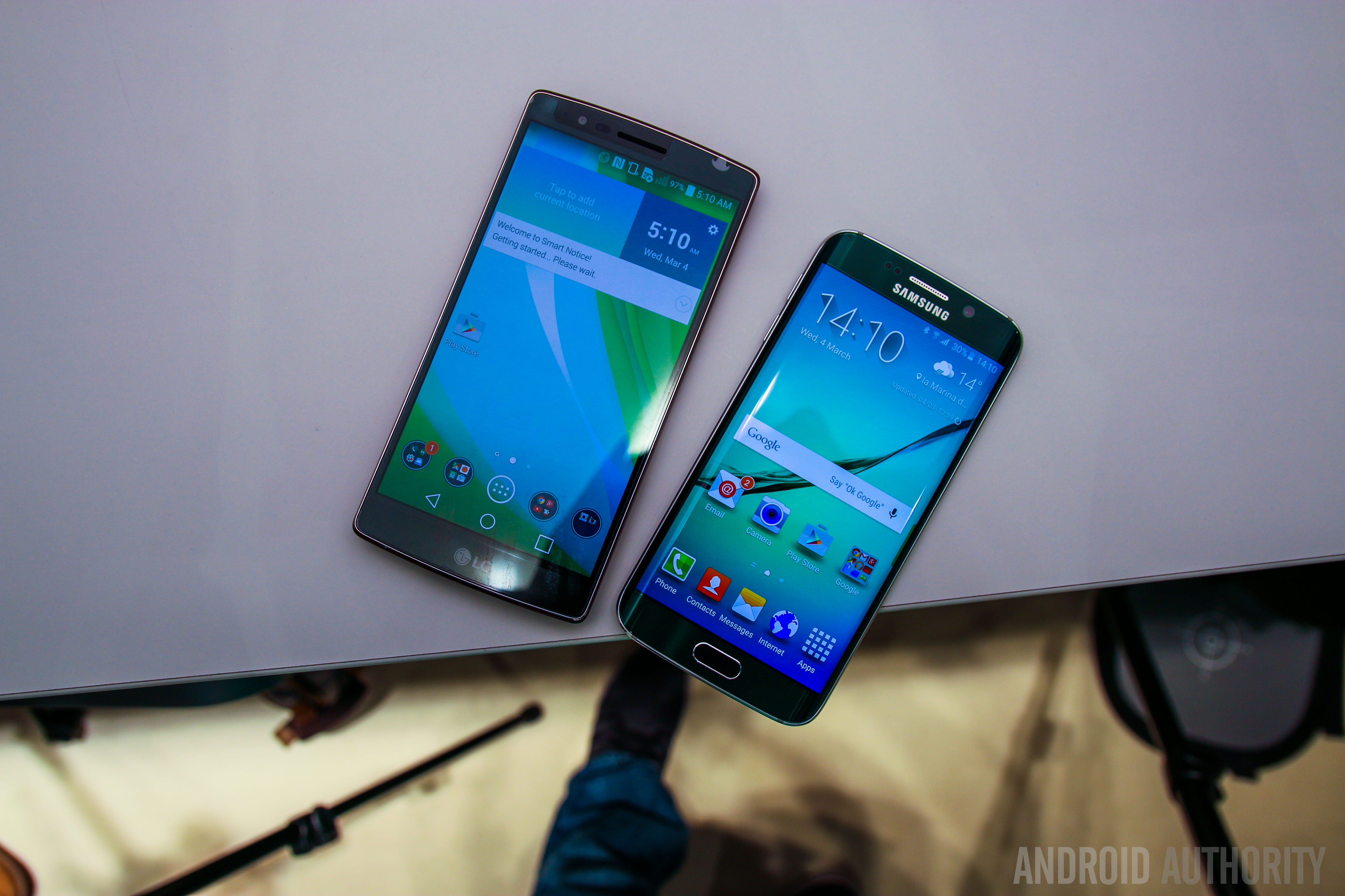 Samsung Galaxy S6 Edge VS LG GFlex 2-5