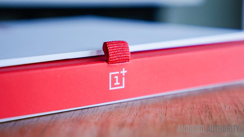 oneplus-one-unboxing-8-of-29