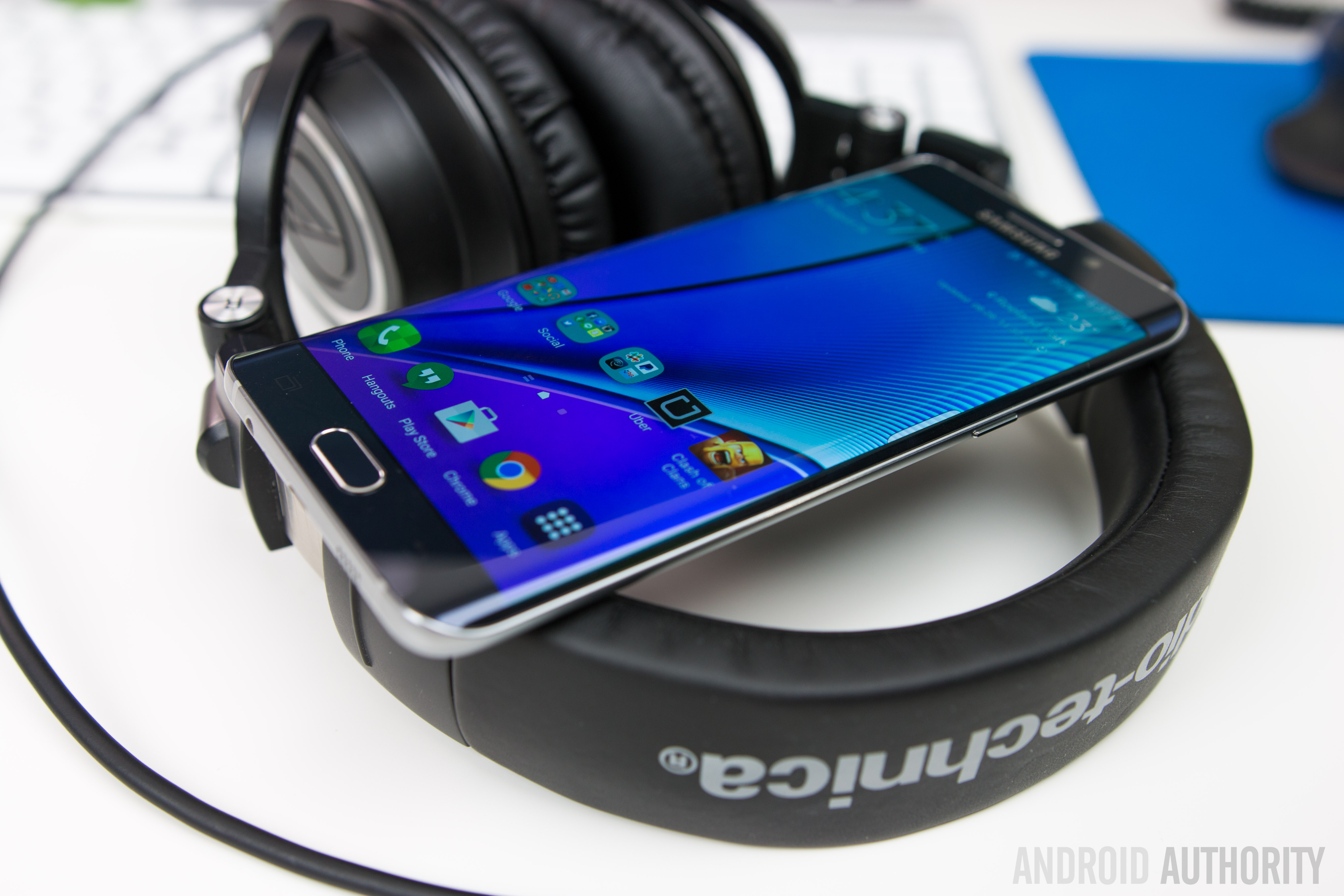 Samsung Galaxy S6 Edge+-17