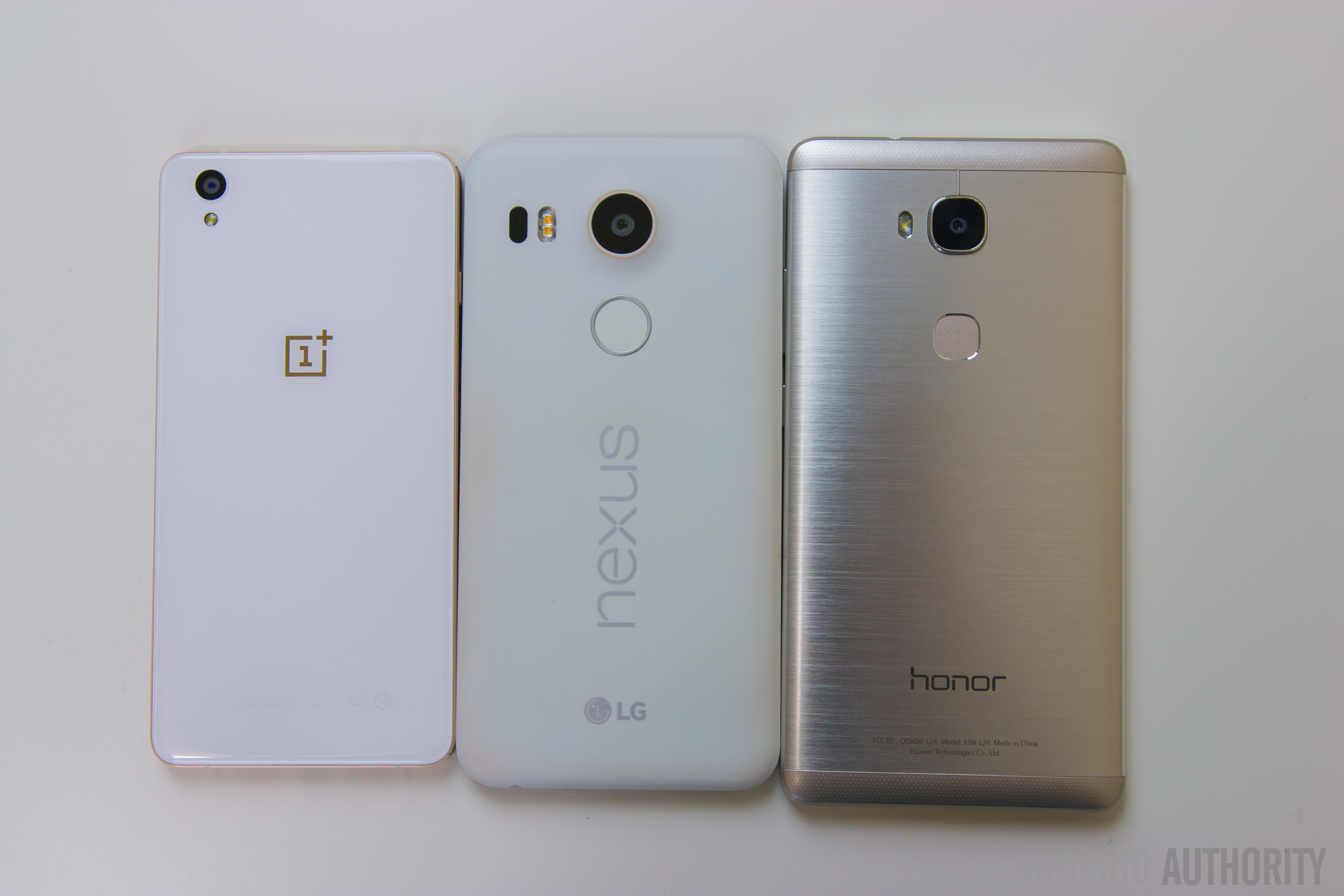 Honor 5X vs Nexus 5X vs OnePlus X-6