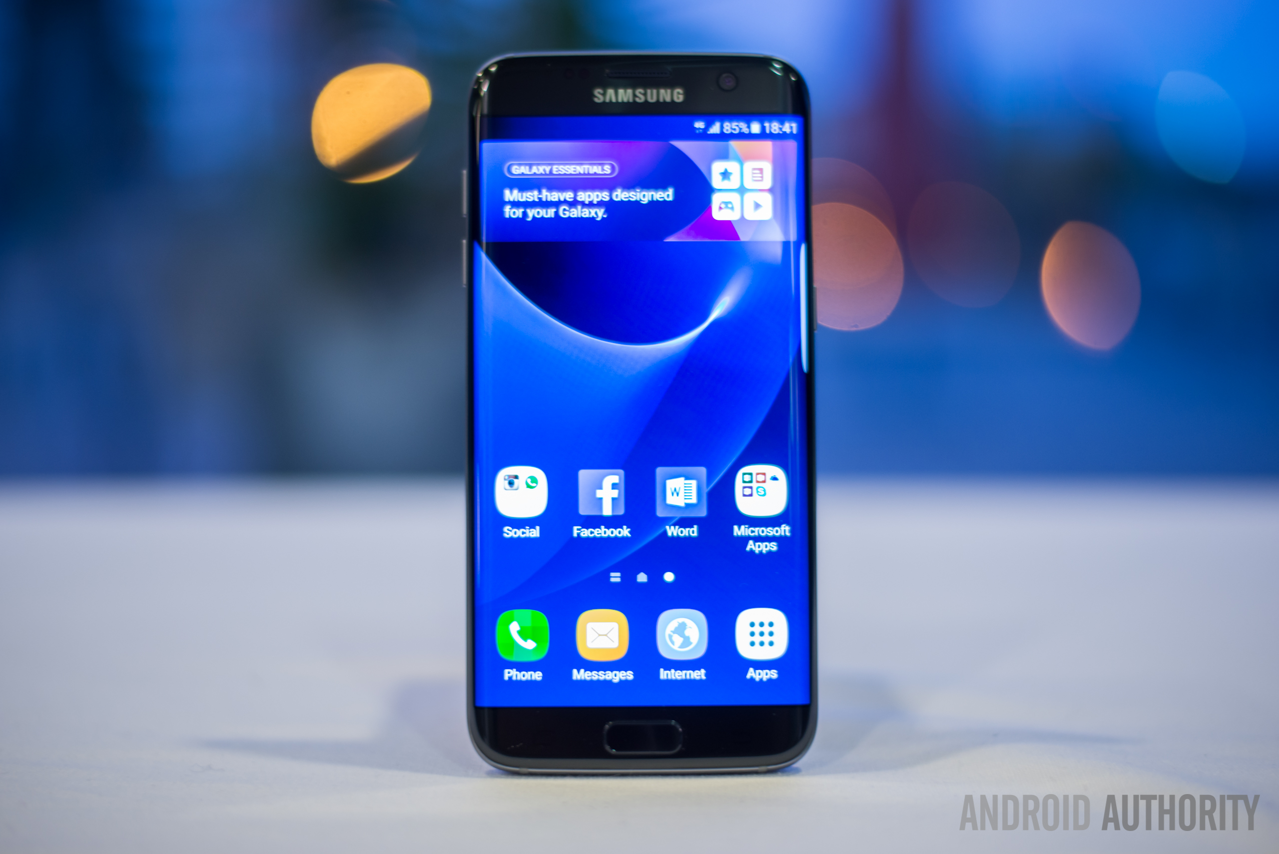 niezen Intuïtie Verbazingwekkend Samsung Galaxy S7 vs Galaxy S7 Edge hands on comparison - Android Authority