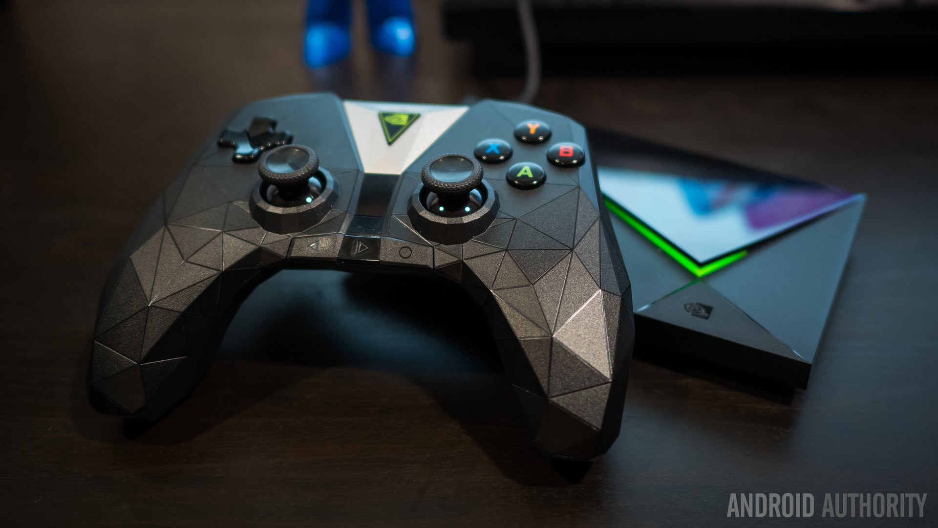 nvidia shield tv 2017 review aa 18 of 19 controller