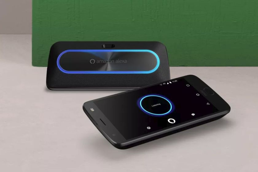 Alexa speaker Moto Mod