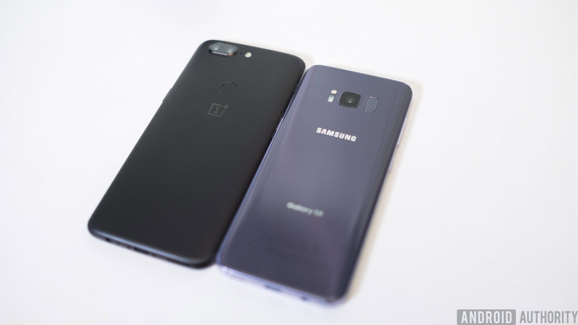 OnePlus 5T vs Samsung Galaxy S8: quick look