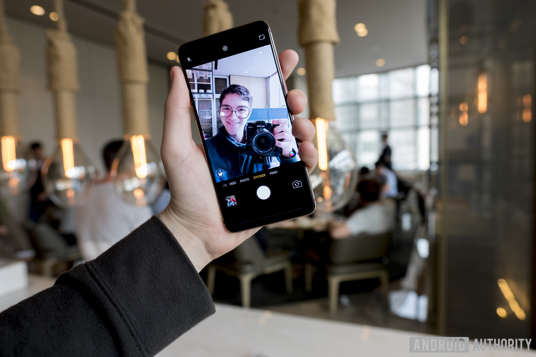 OPPO R15 Pro selfie front camera