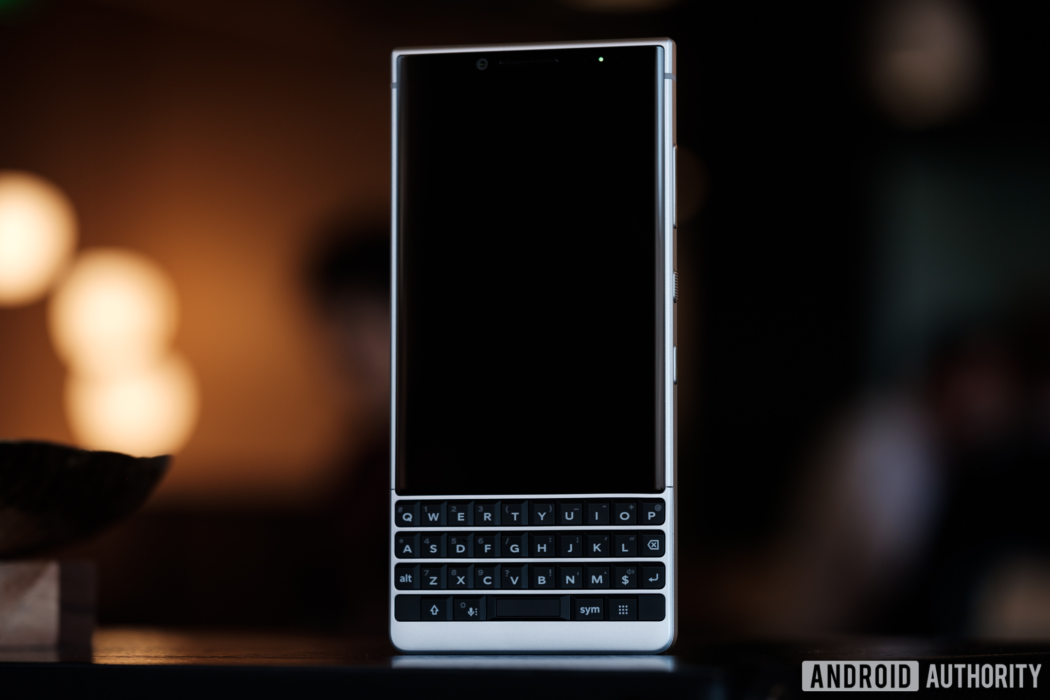 blackberry key2 review display and keyboard
