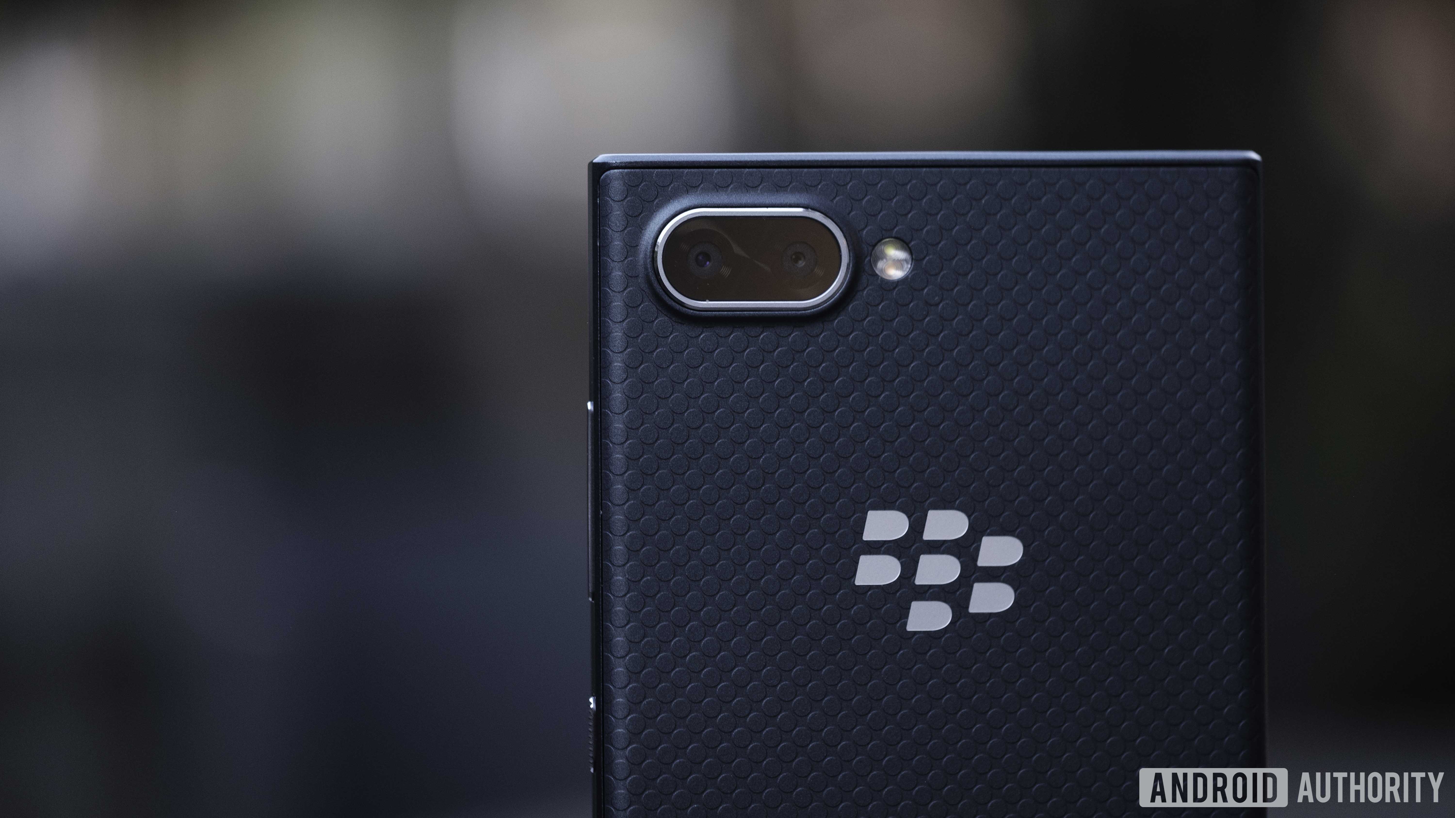 Blackberry Key2 LE slate - close-up of the top of the back showing dual cameras and plush finish
