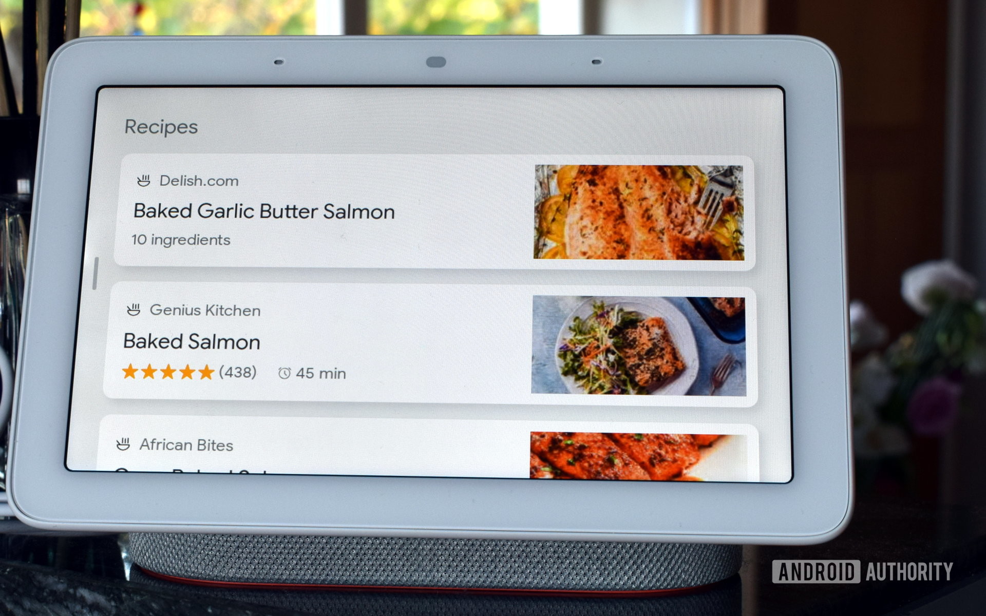 Google Home Hub showing off recipes