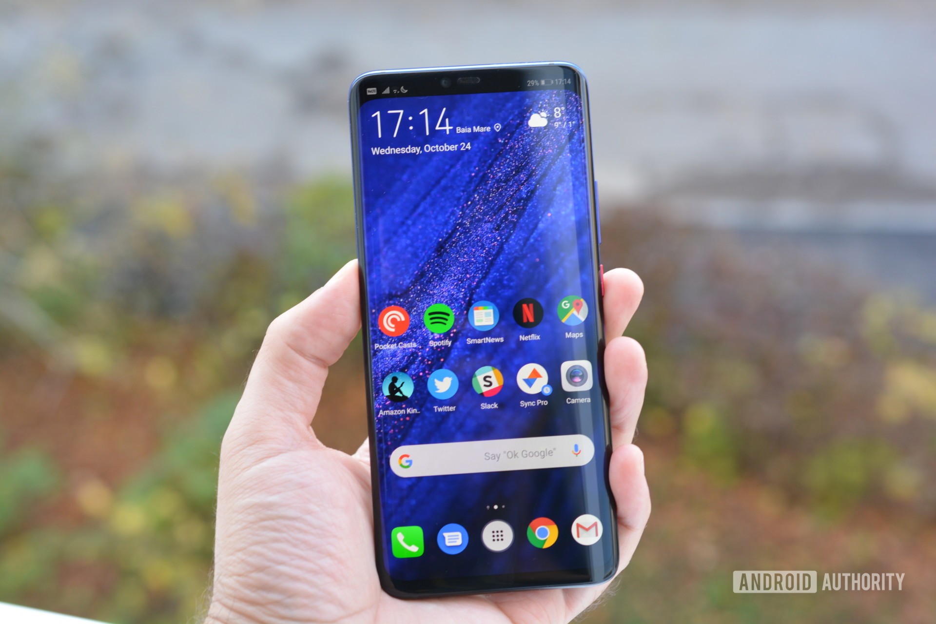 phones with edge -- Huawei Mate 20 Pro
