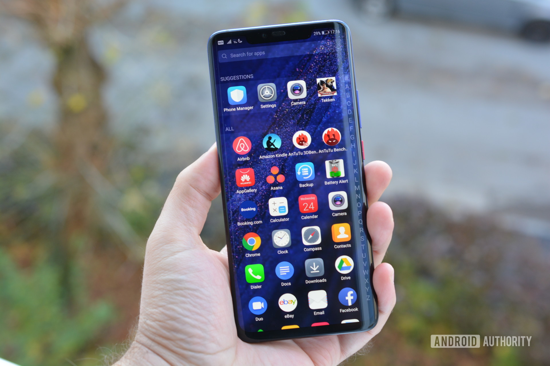 Fron side photo of the huawei mate 20 pro review unit in hand