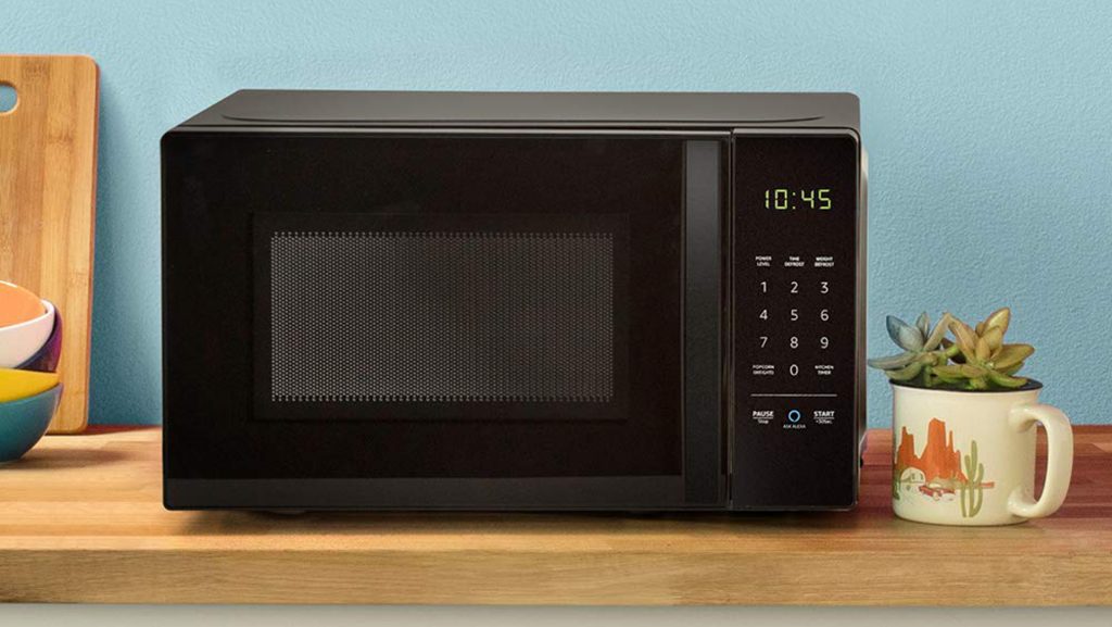 amazon basics microwave - one of the best amazon echo accessories for your kitchen