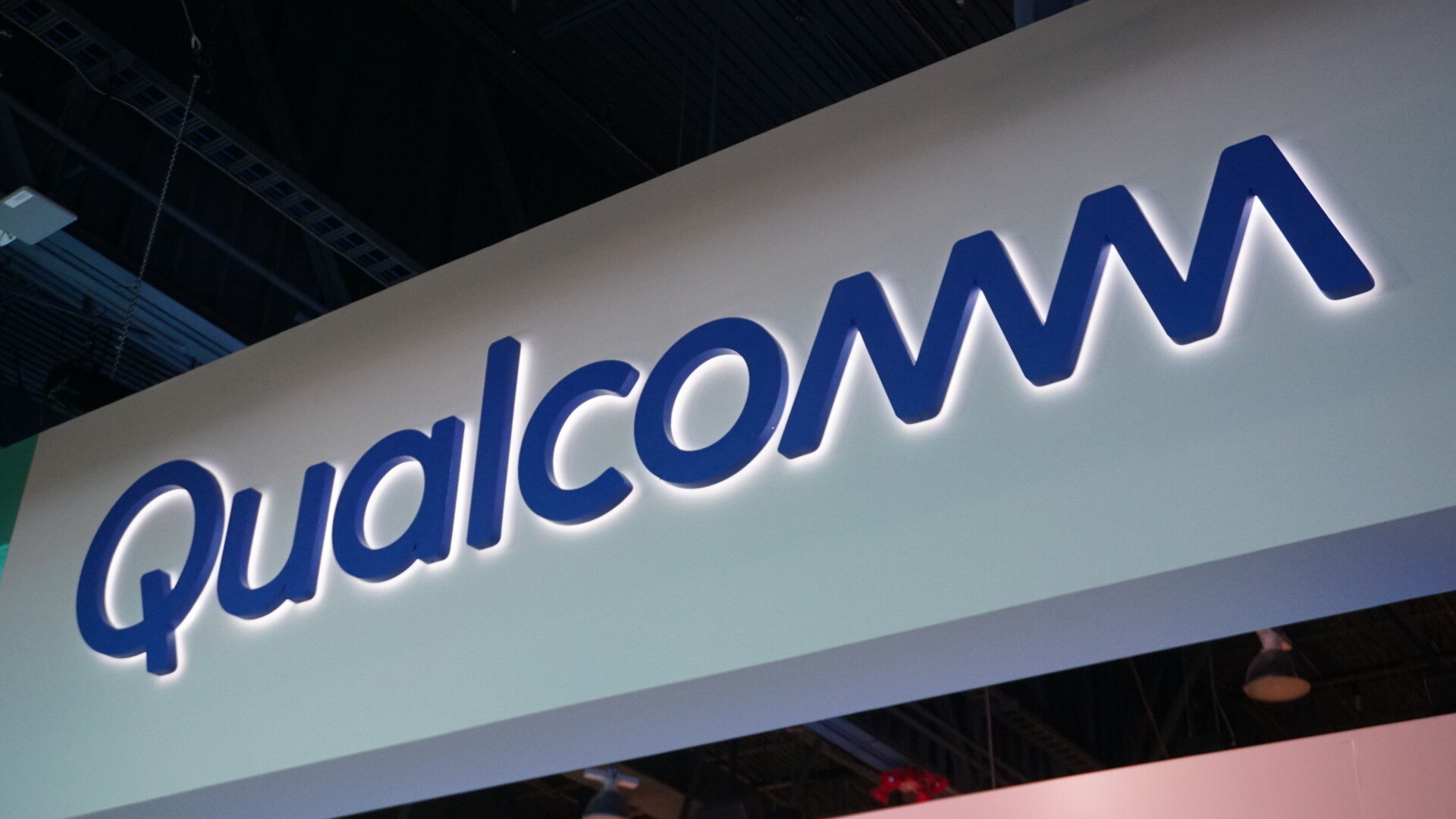 Qualcomm sign on a white background taken at CES 2019