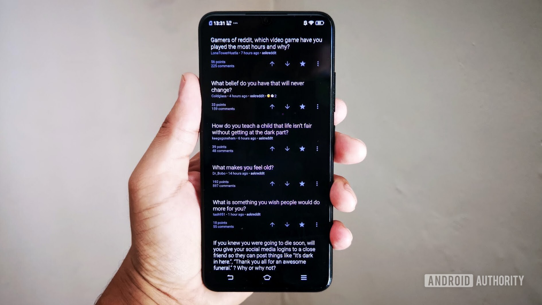 One of many dark mode apps on the list.
