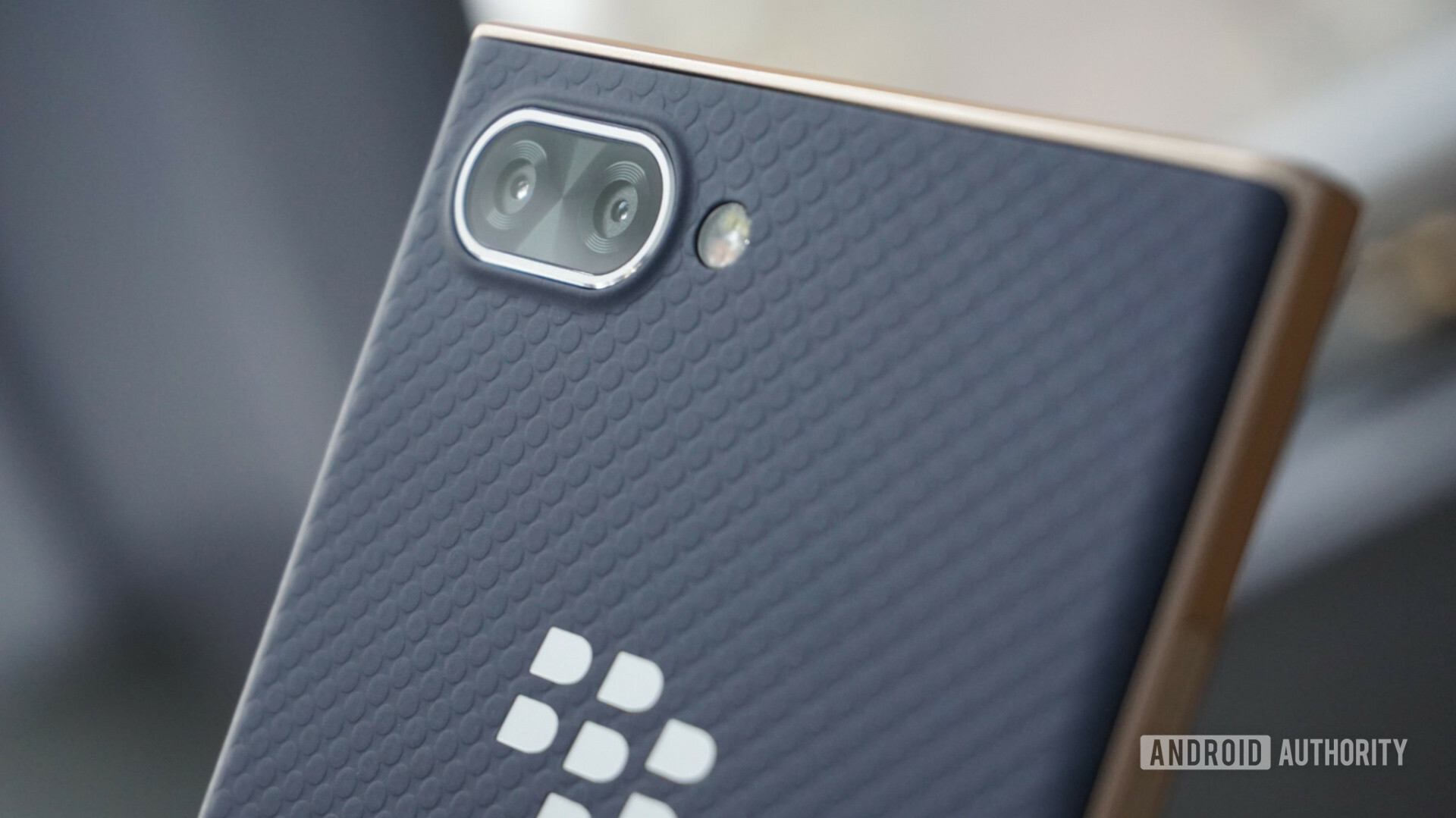 Photo of the back dual camera on the BlackBerry Key2 LE