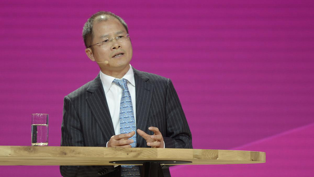 A file photo of rotating Huawei CEO Eric Xu.