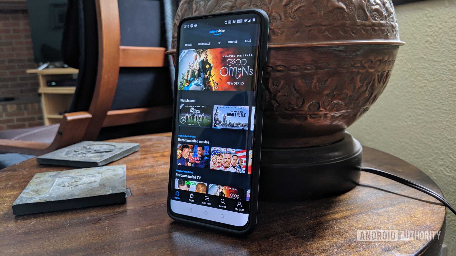 Picture of the Amazon Prime app on a OnePlus 7 Pro.