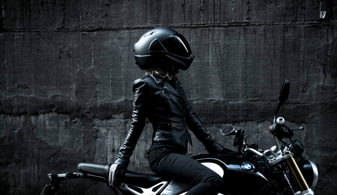 Best smart motorcycle helmets. Crosshelmet.