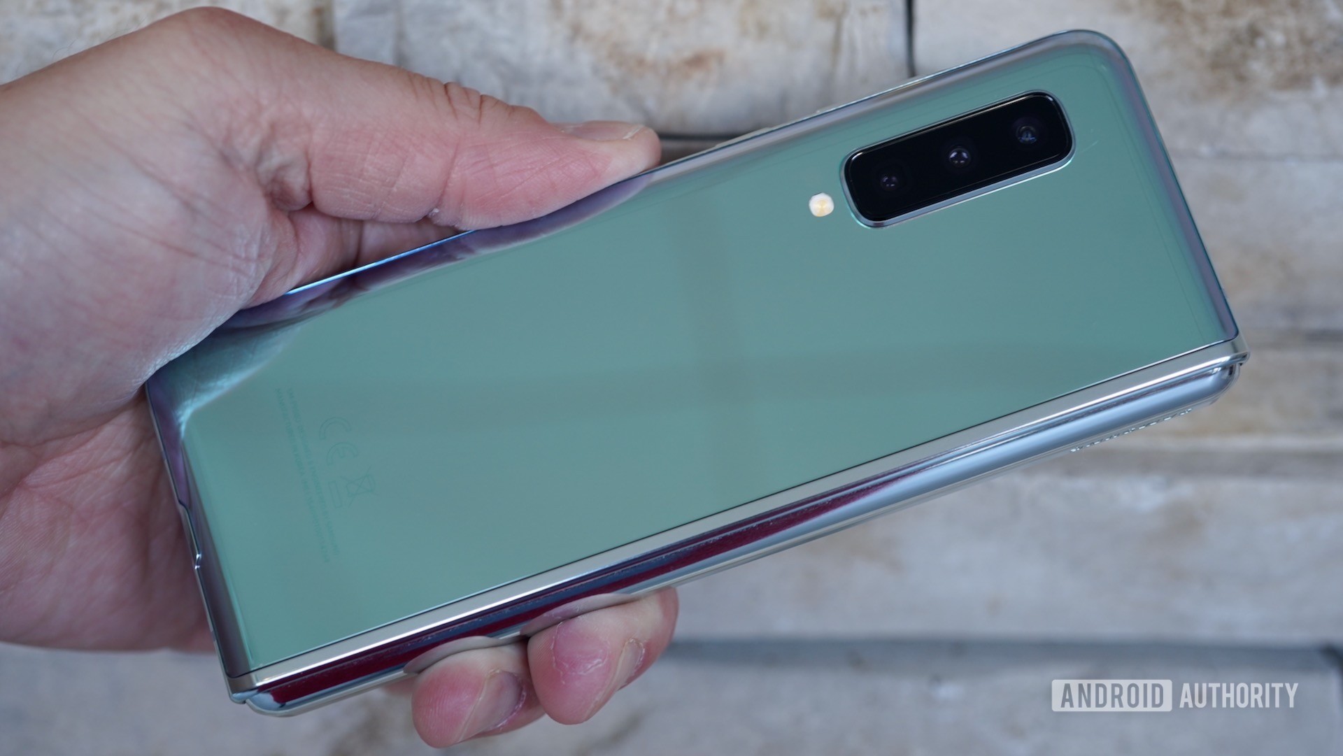 Samsung Galaxy Fold Review shimmery back