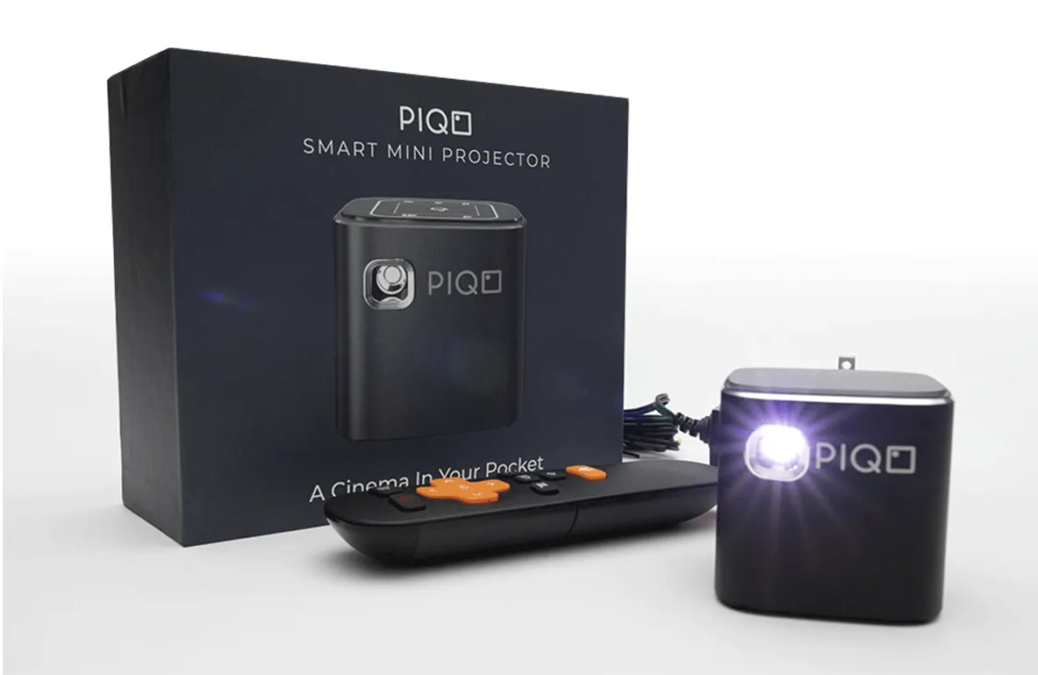 Piqo Mini Projector box contents