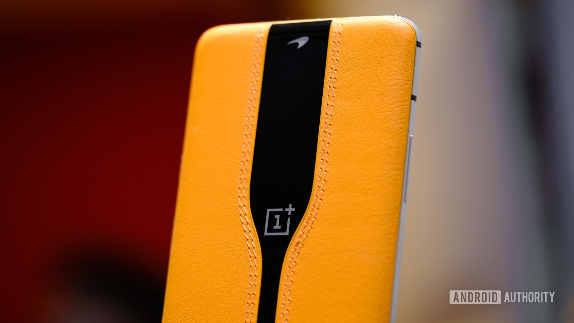 OnePlus Concept One back at angle 2