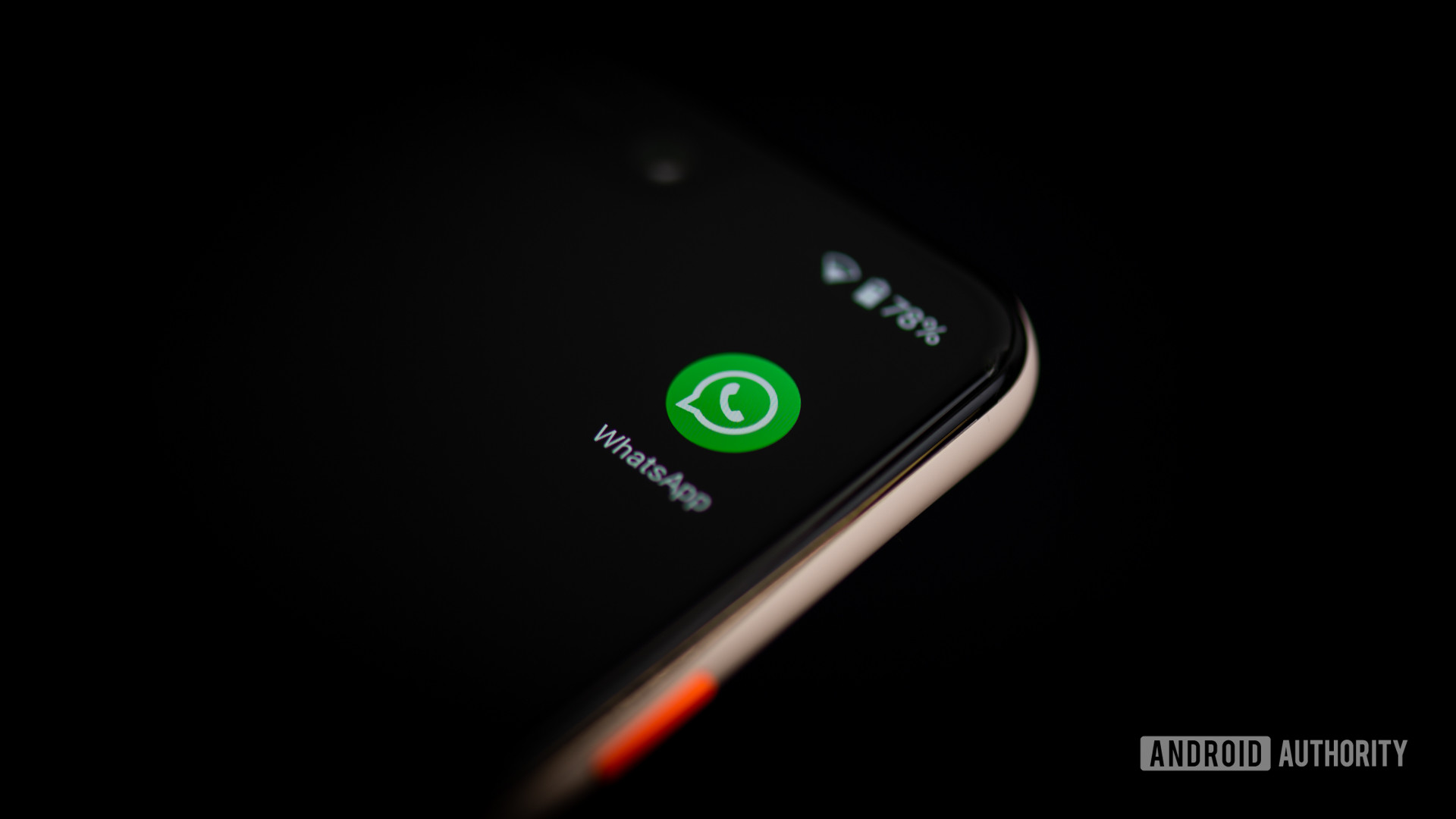 How to add or remove a contact in WhatsApp featured image