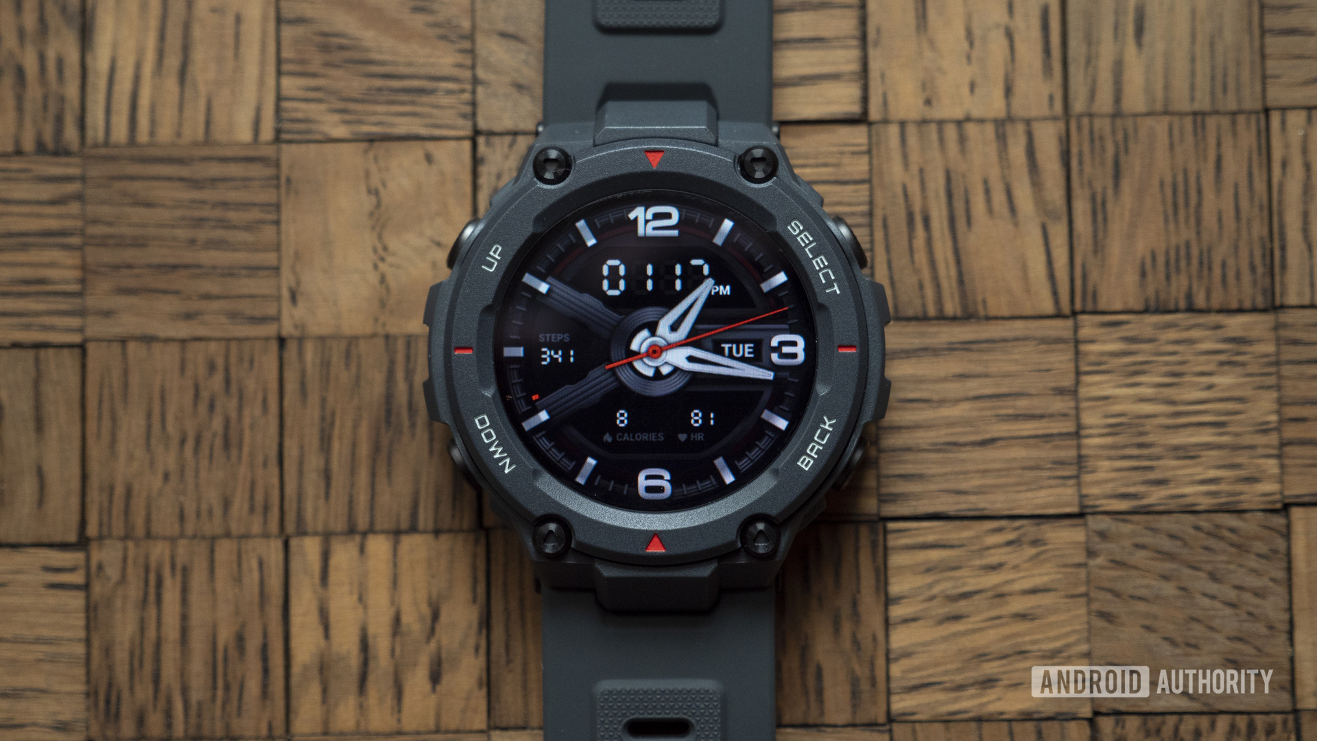 huami amazfit t rex review watch face display on table 2