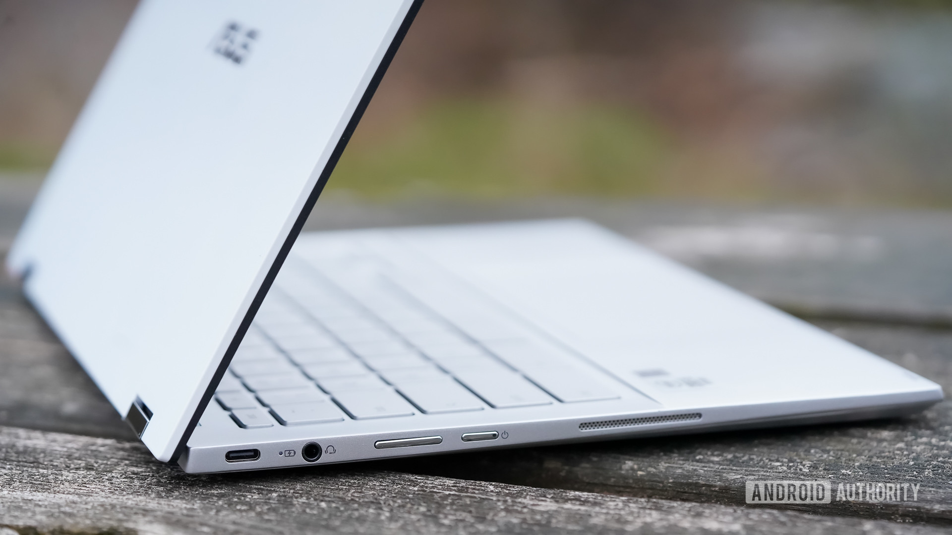 Asus Chromebook Flip C436 review left edge closeup