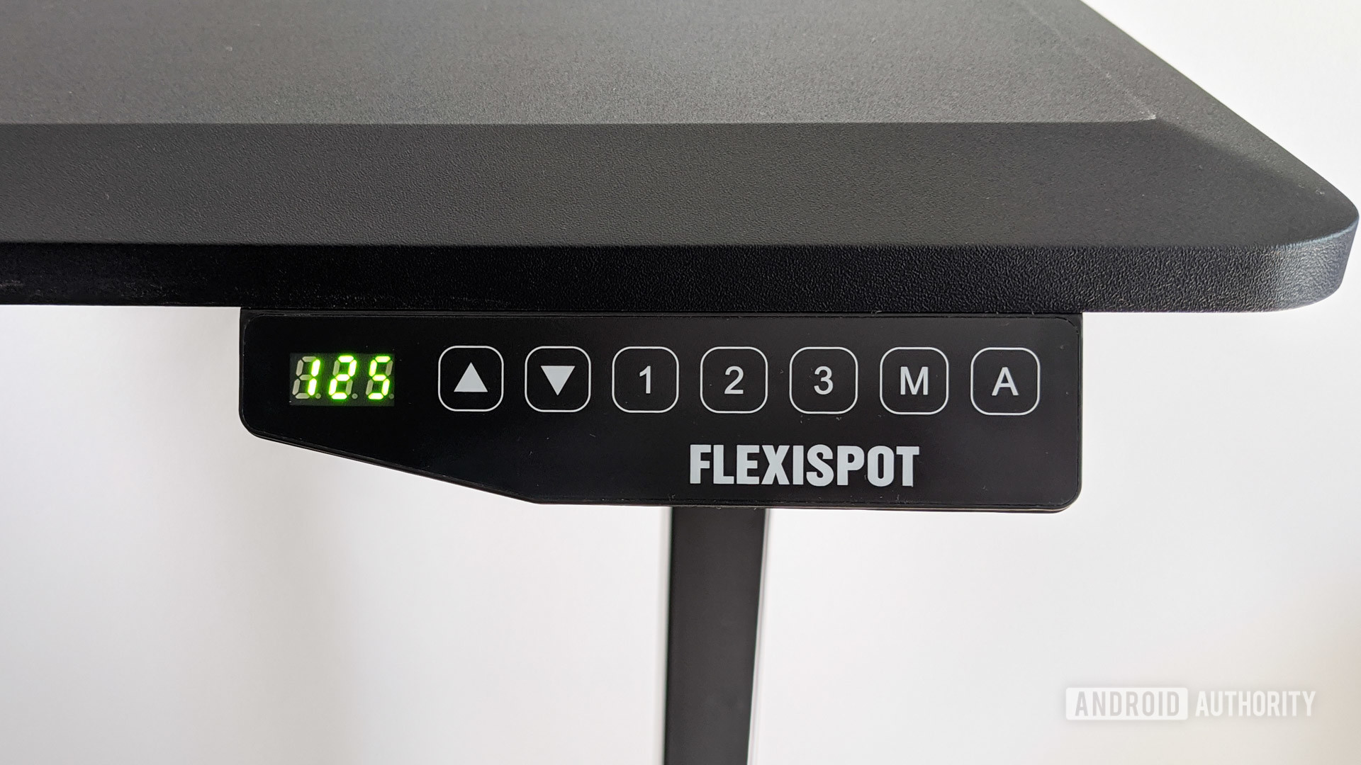 FlexiSpot E5 standing desk review control panel closeup