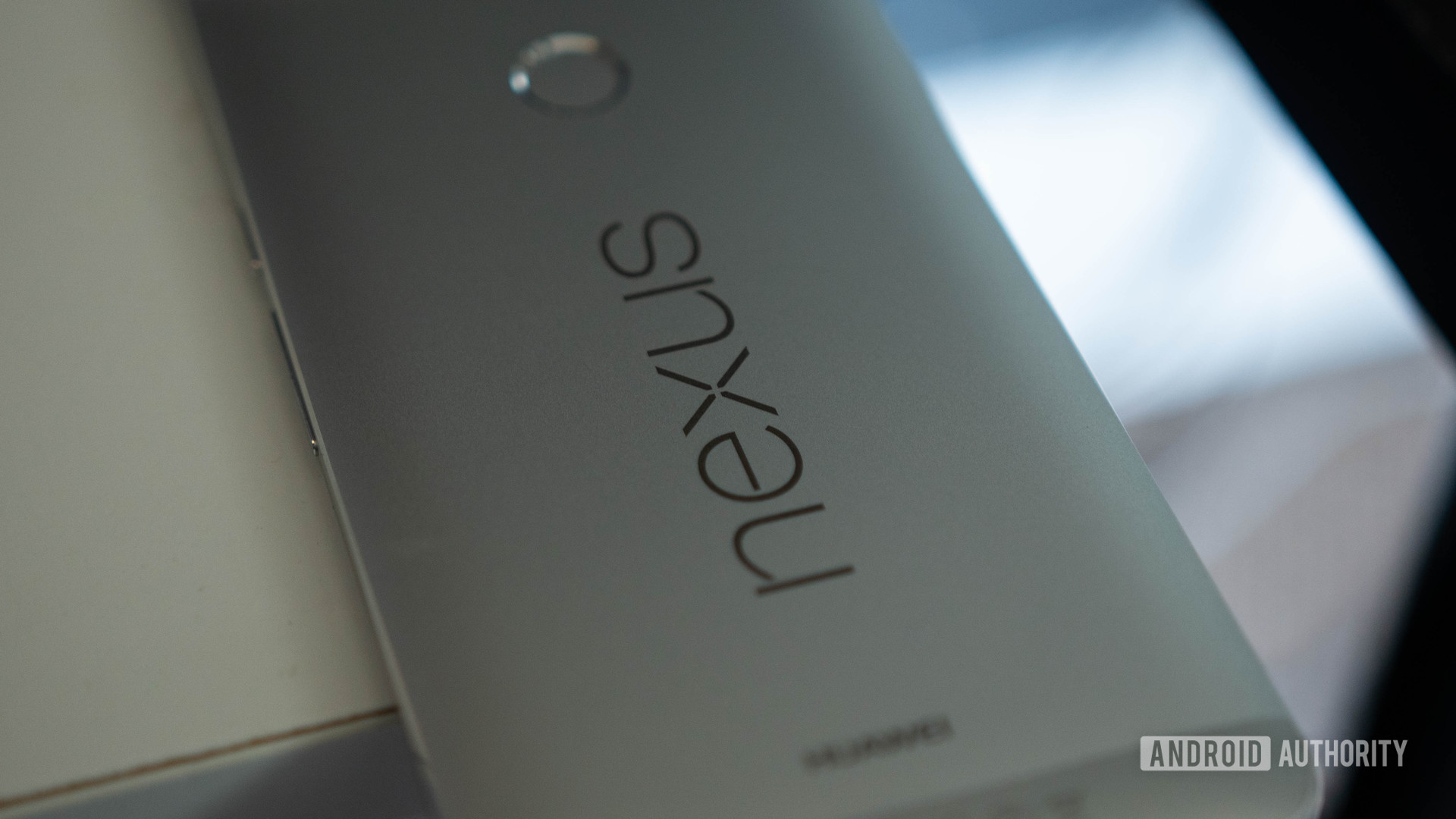 Google Nexus 6P rear logo