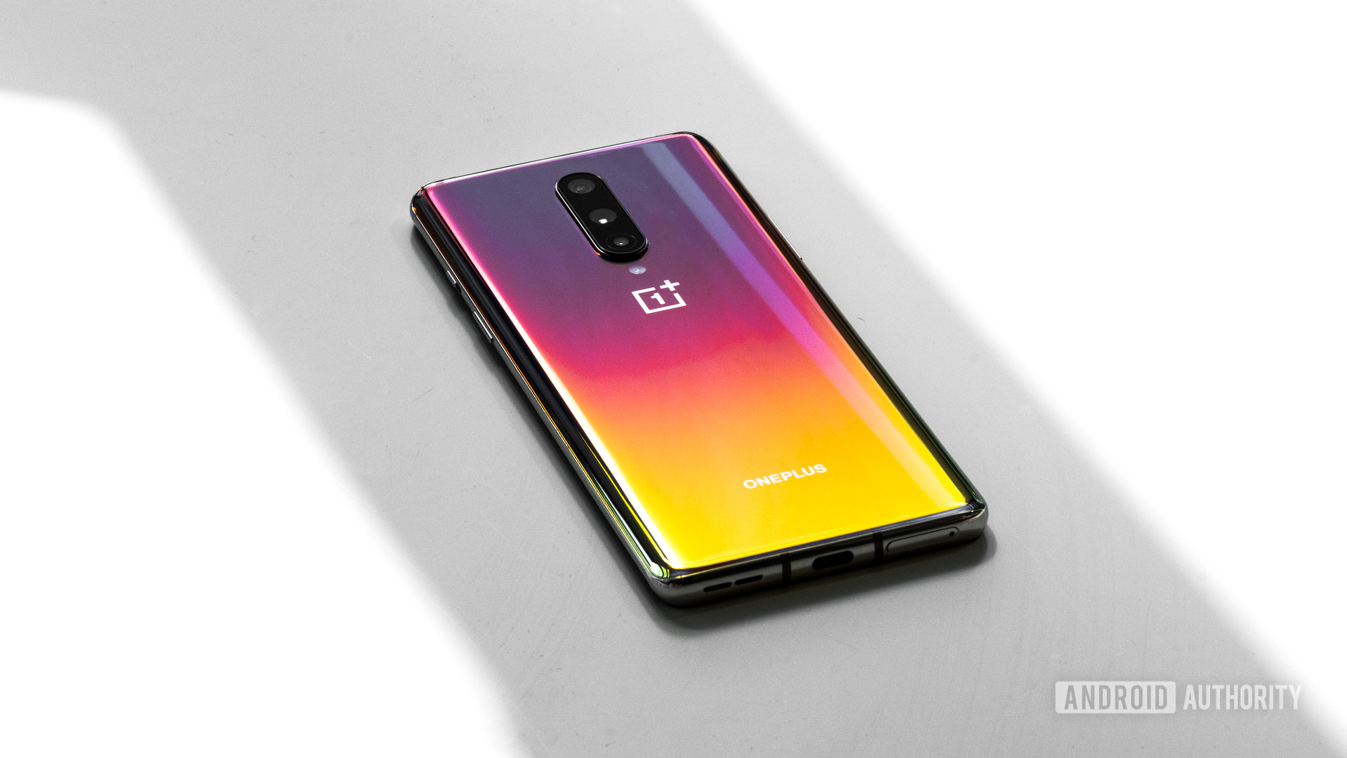OnePlus 8 saturated back angle