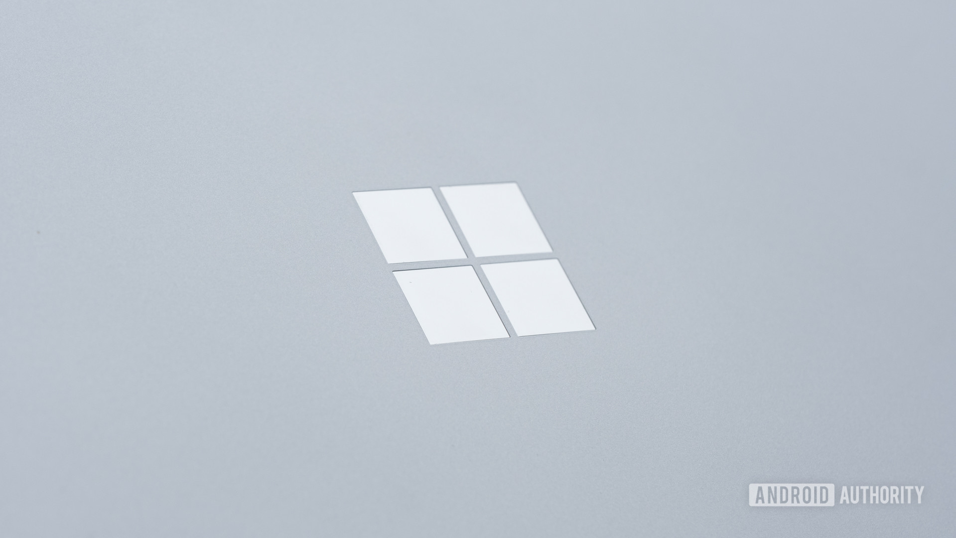 Logo Microsoft Surface Book 3