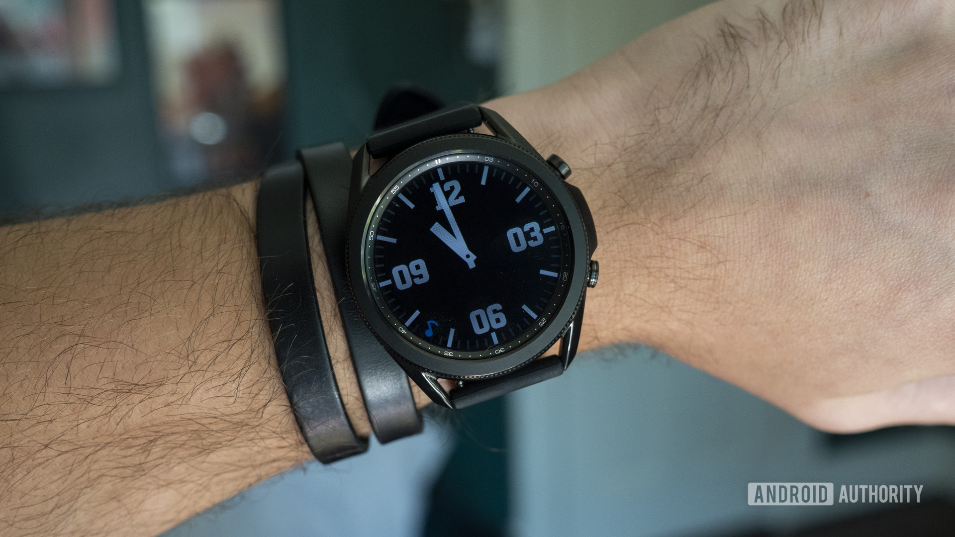 samsung galaxy watch 3 review on wrist always on display