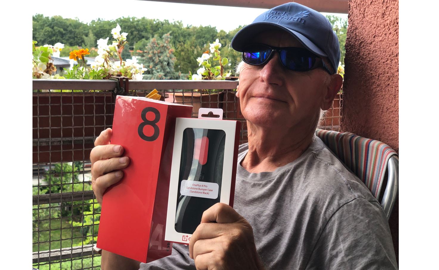 Mieczyslaw S Giveaway Winner with OnePlus 8 Pro