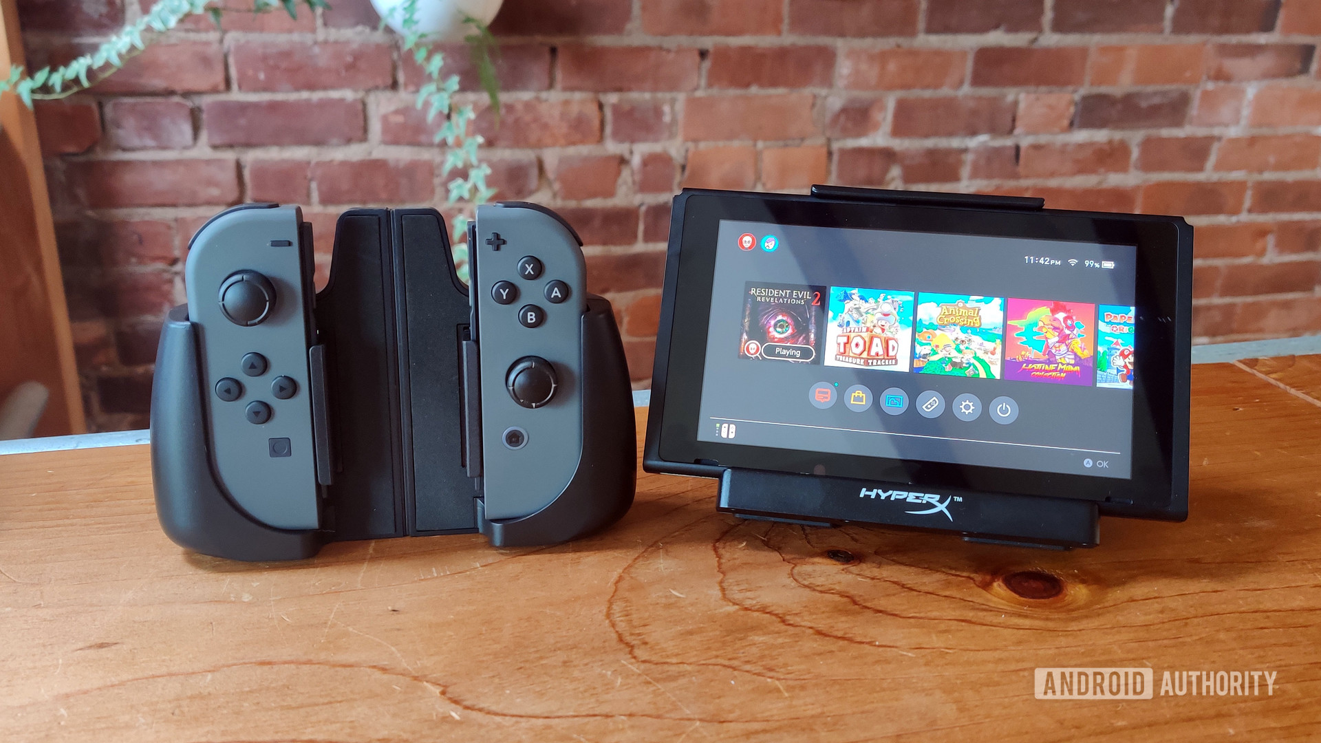 HyperX Chargeplay Clutch Review Joy Con Dock and Kickstand