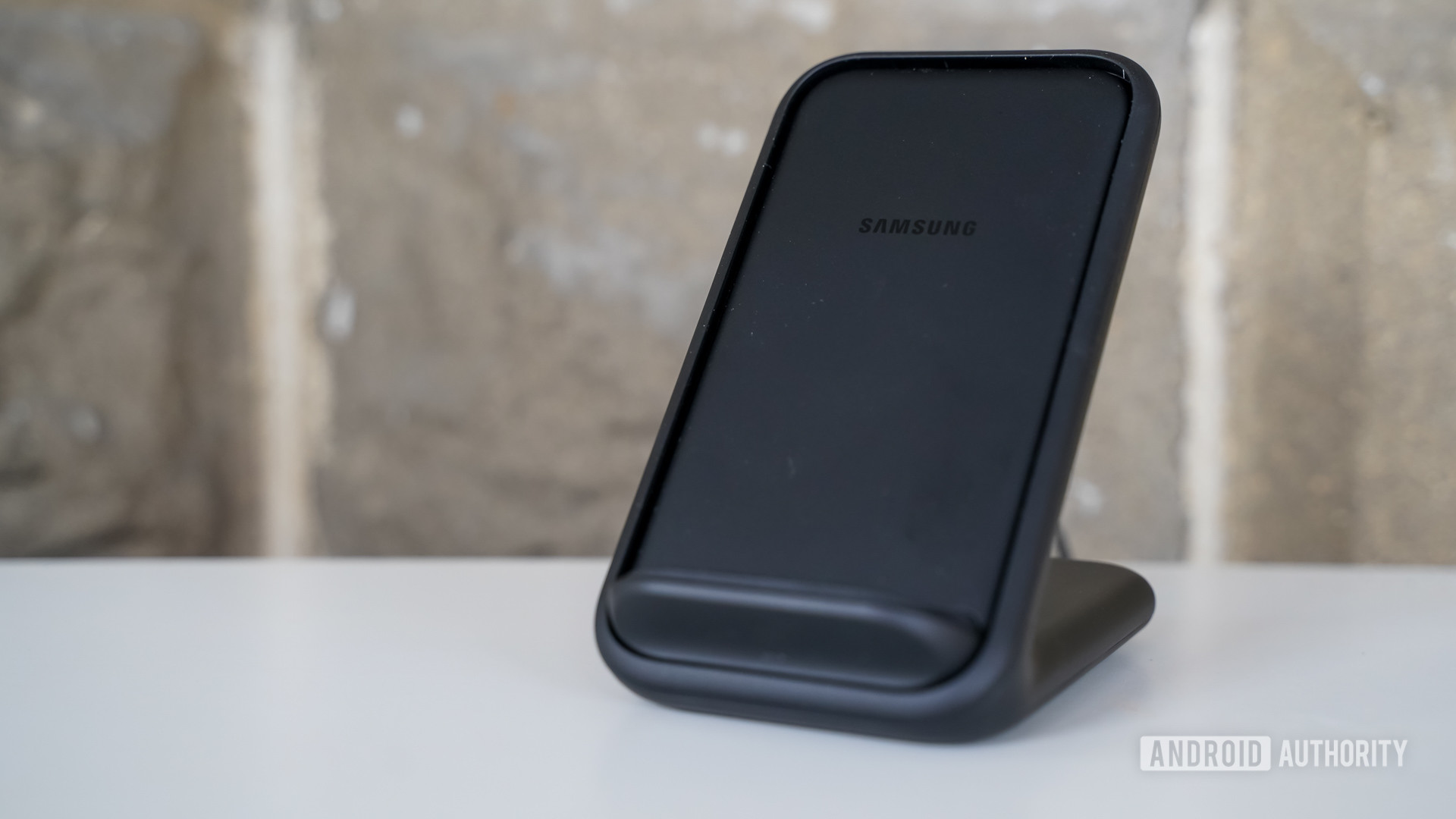 Samsung Wireless Charger Stand alone