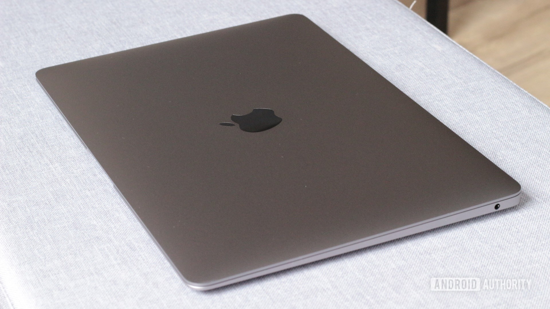Apple MacBook Air M1 closed showing logo