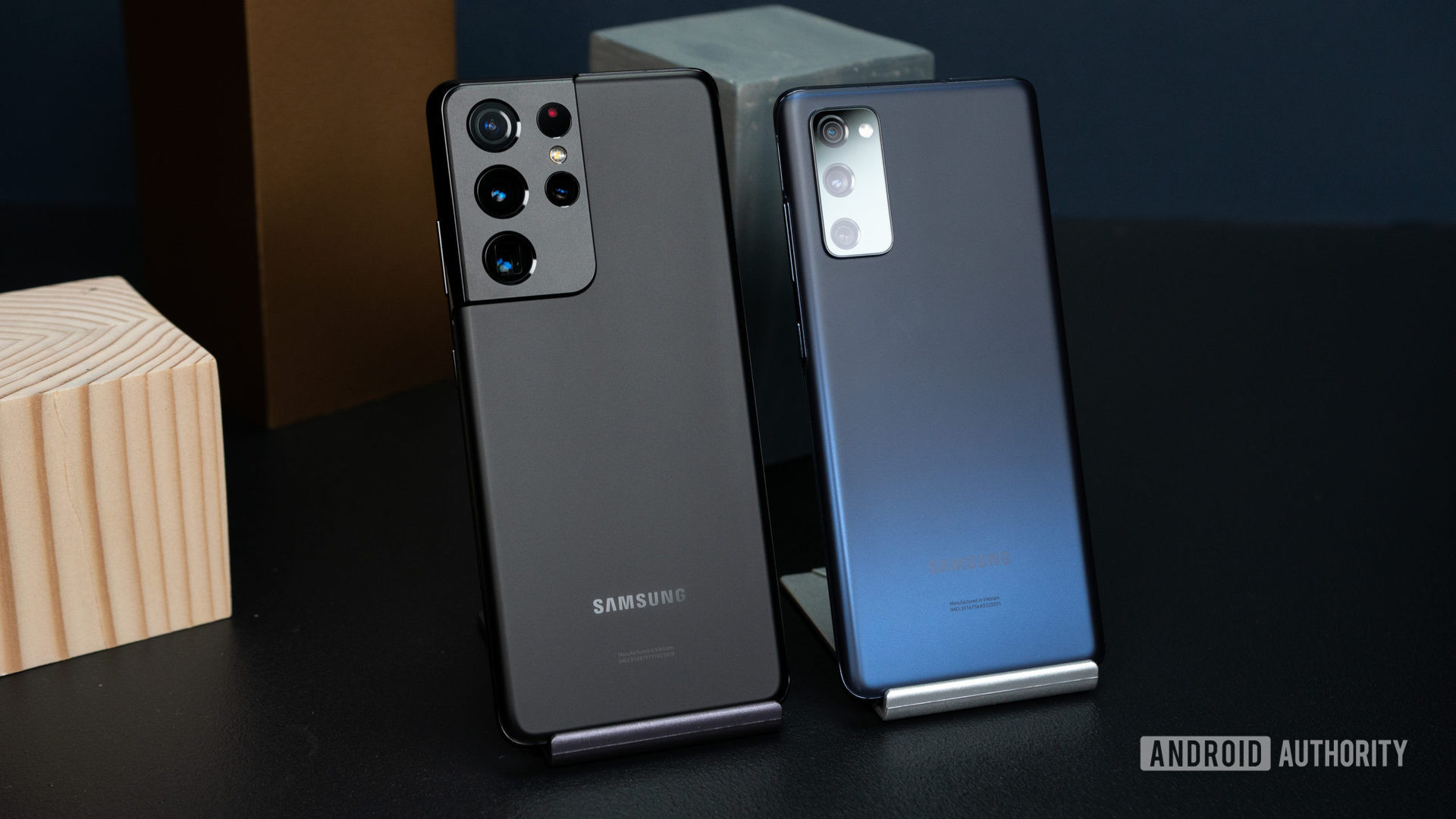Samsung Galaxy S21 Vs Galaxy S Fe Which One Should You Buy