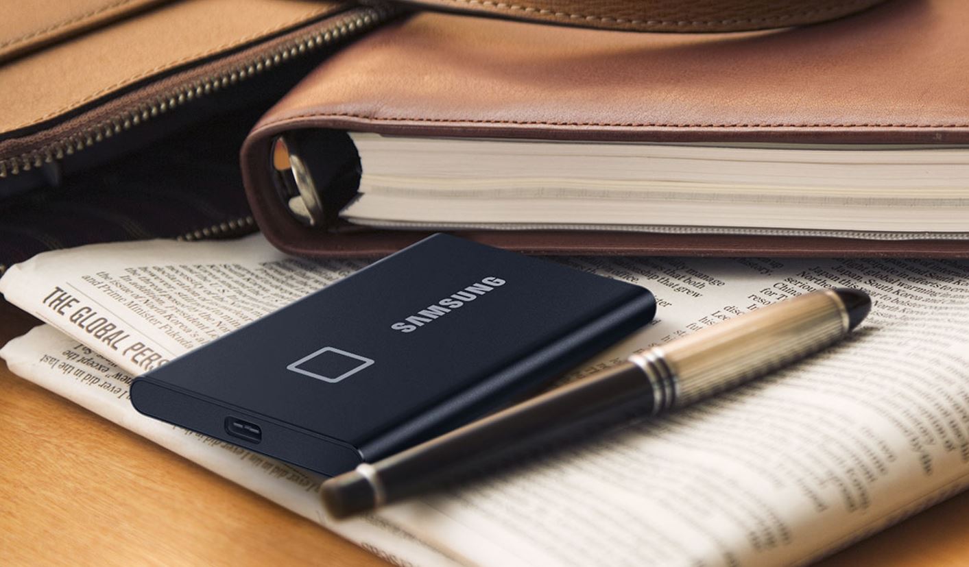 Samsung T7 Touch Portable 500GB SSD Promo Image