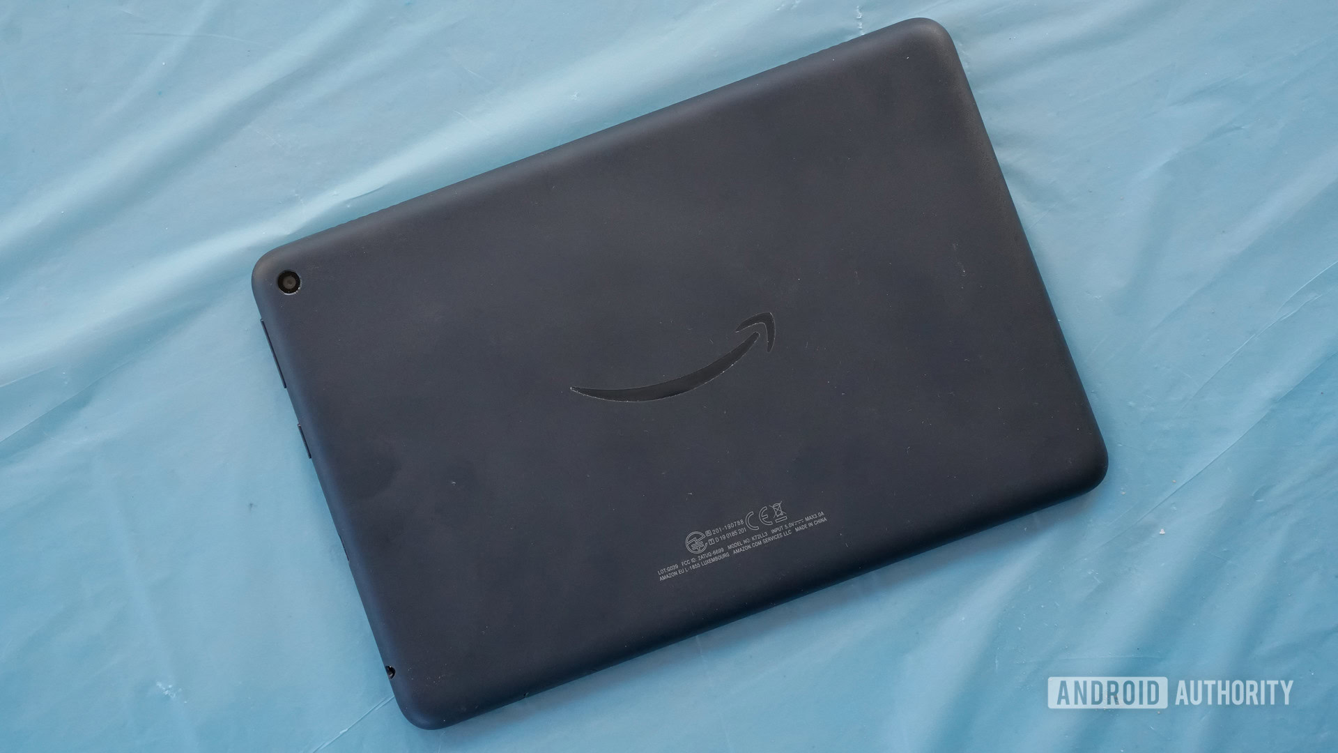Amazon Fire 8 HD Plus rear panel with blue