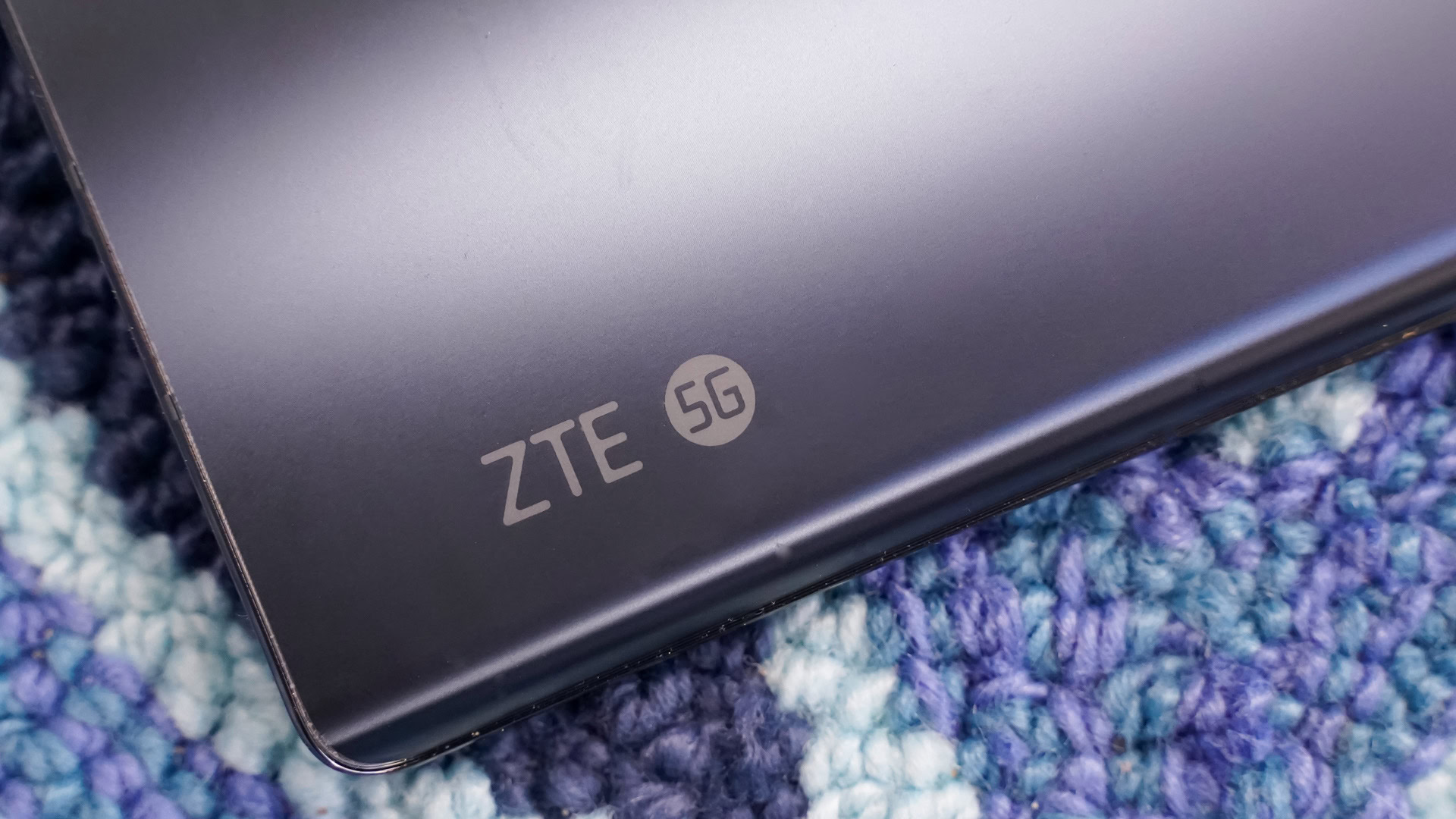 ZTE Axon 30 Ultra 5G detail - The best Android wallpapers