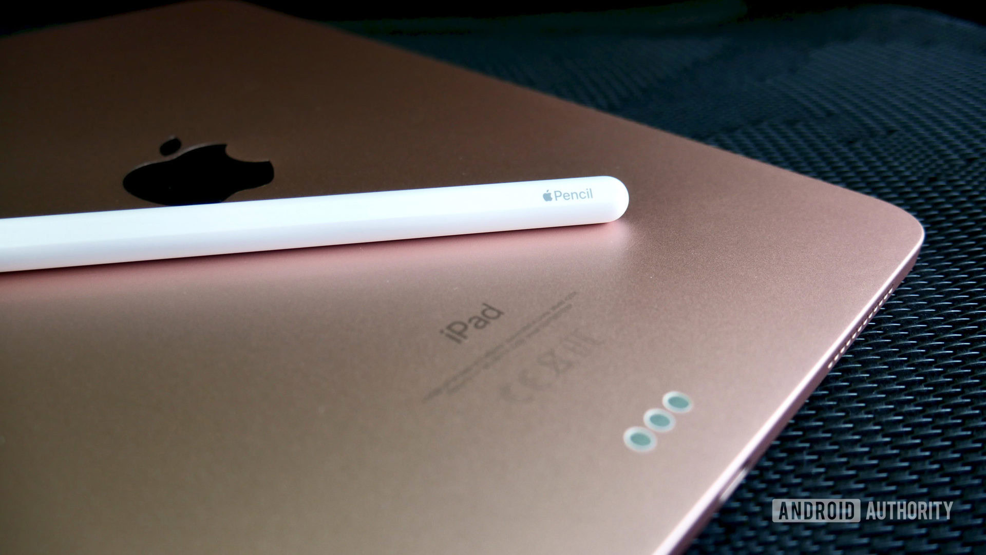 apple ipad air 2020 review pencil