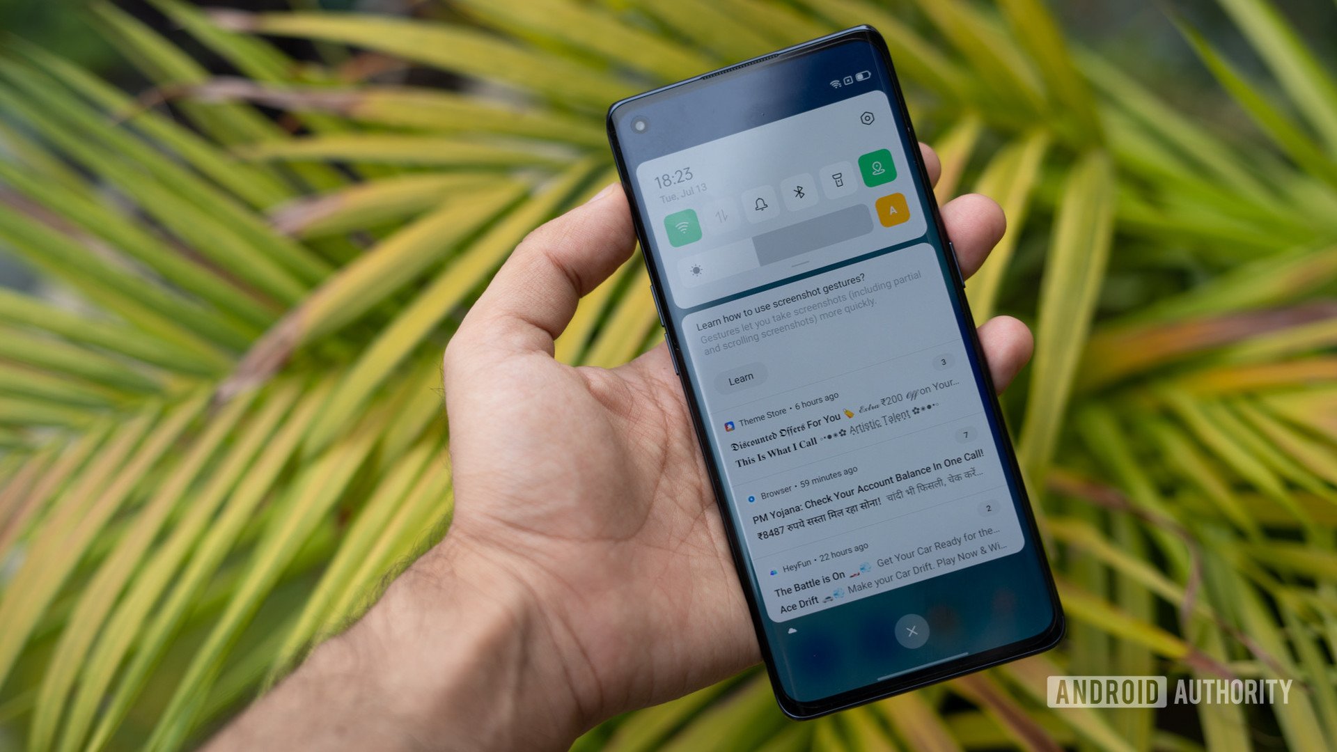 Oppo Reno 6 Pro bloatware and notifications