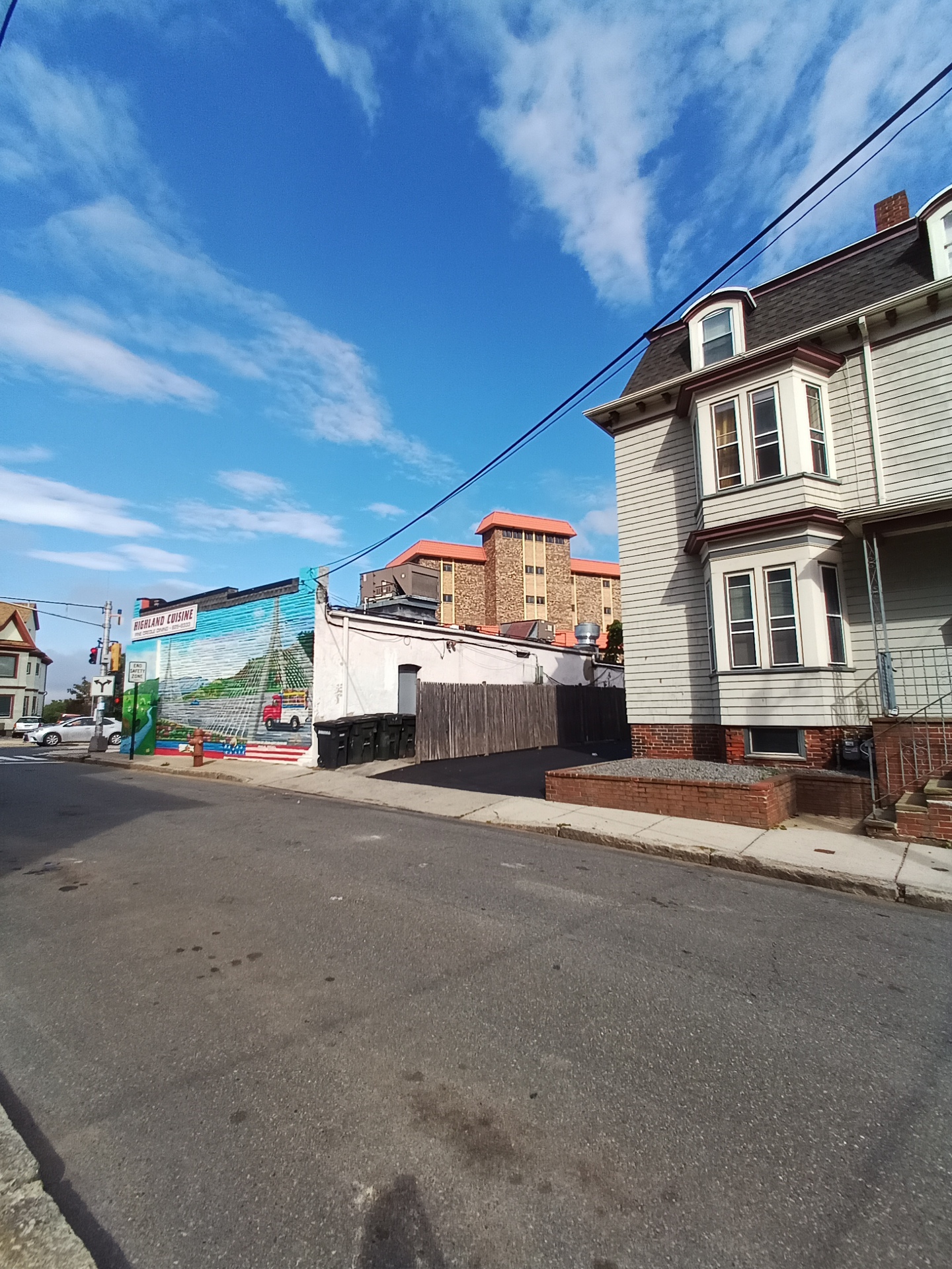 Picture of exterior of house and street in Massachusetts taken on Blu G91 Pro