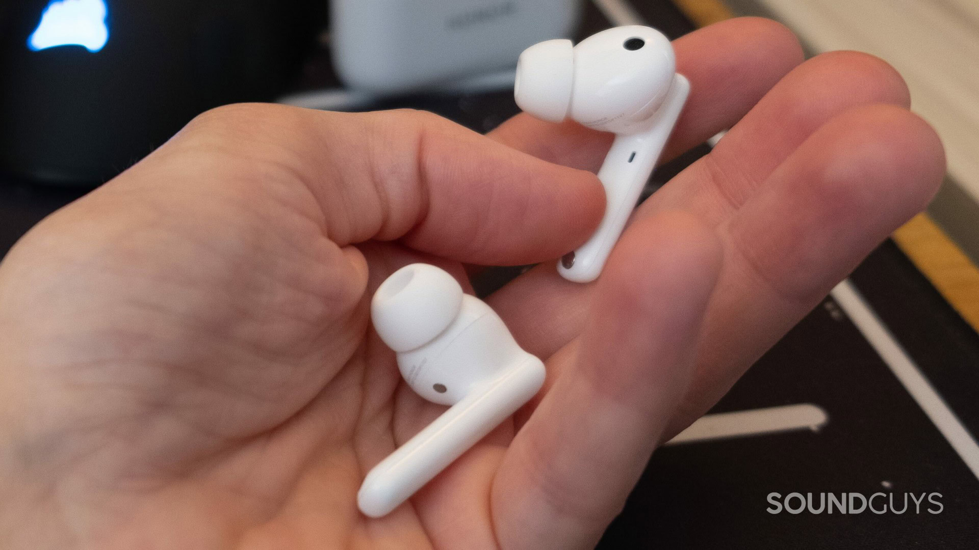 Image of Honor Earbuds 2 Lite without a protective case