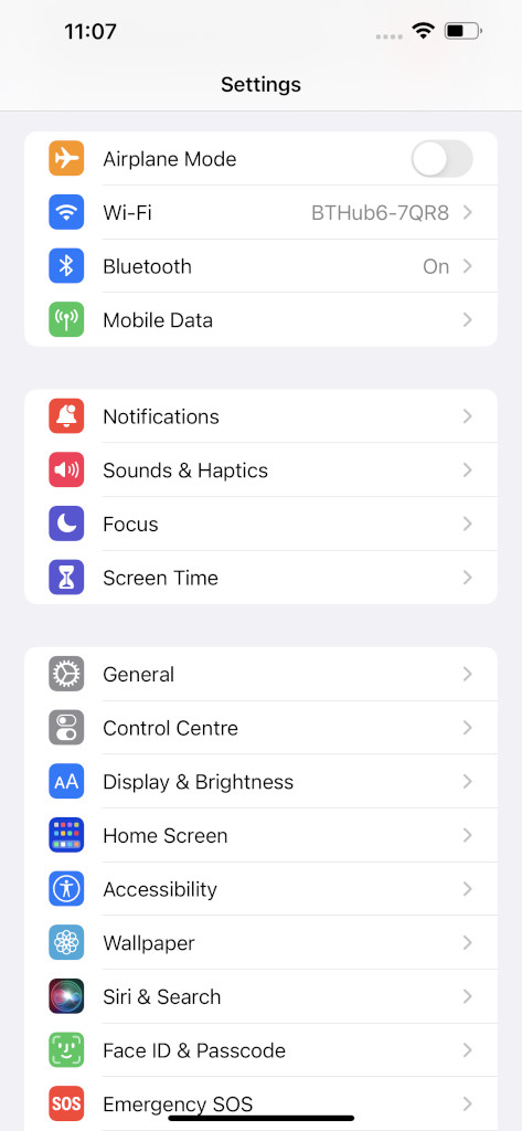 Apple iPhone 13 Pro Max Settings Screenshot